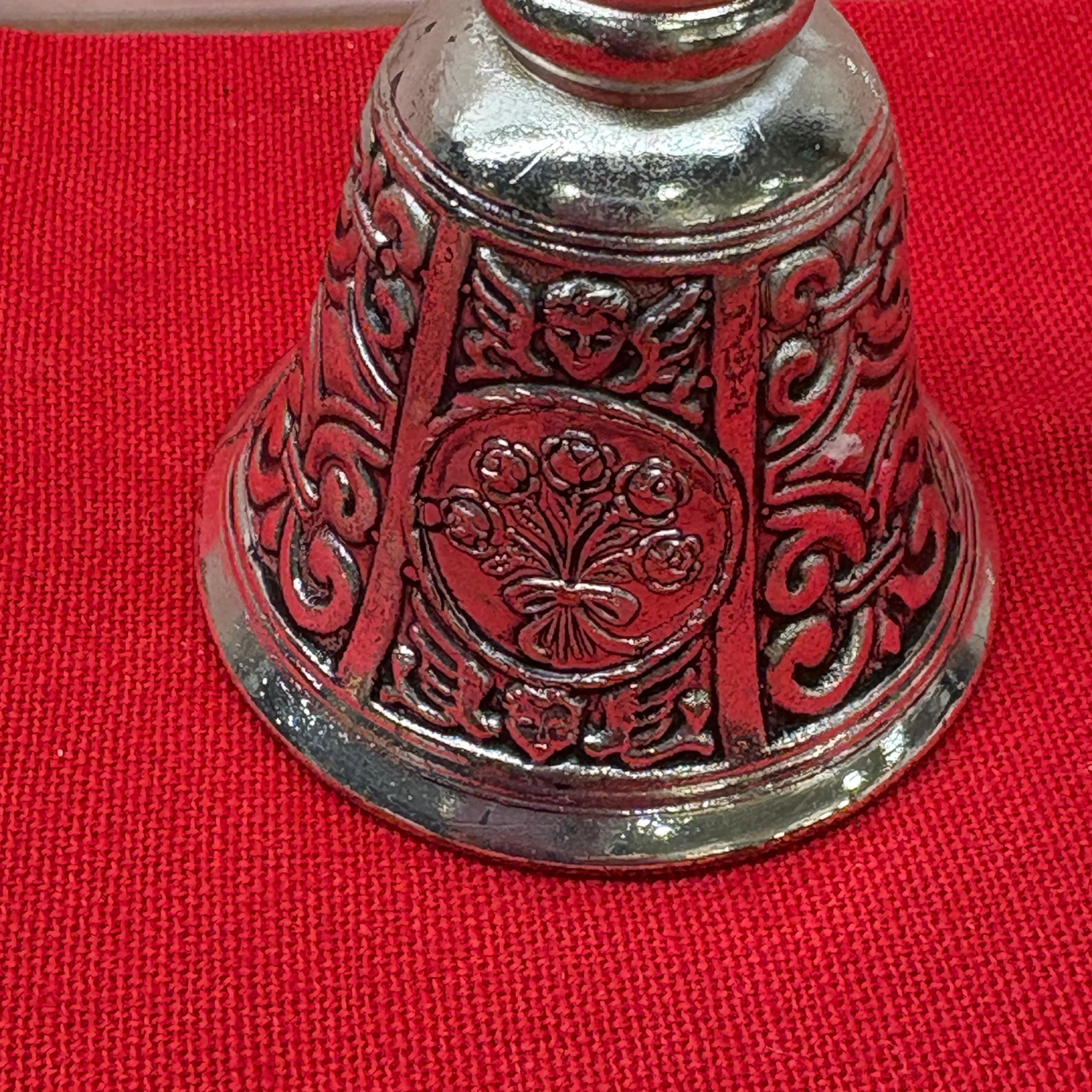 Image 4 of 8