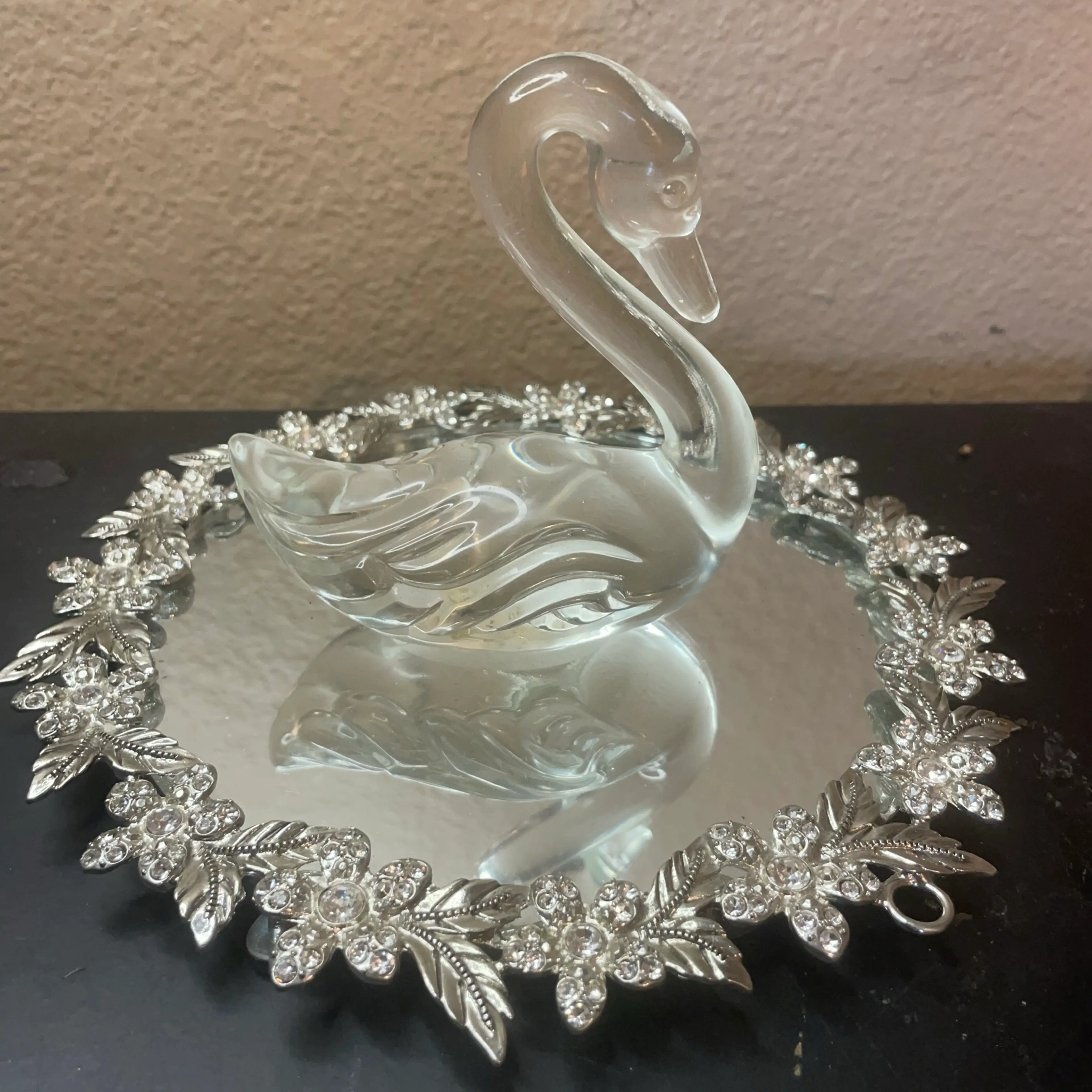 Image 3 of 6