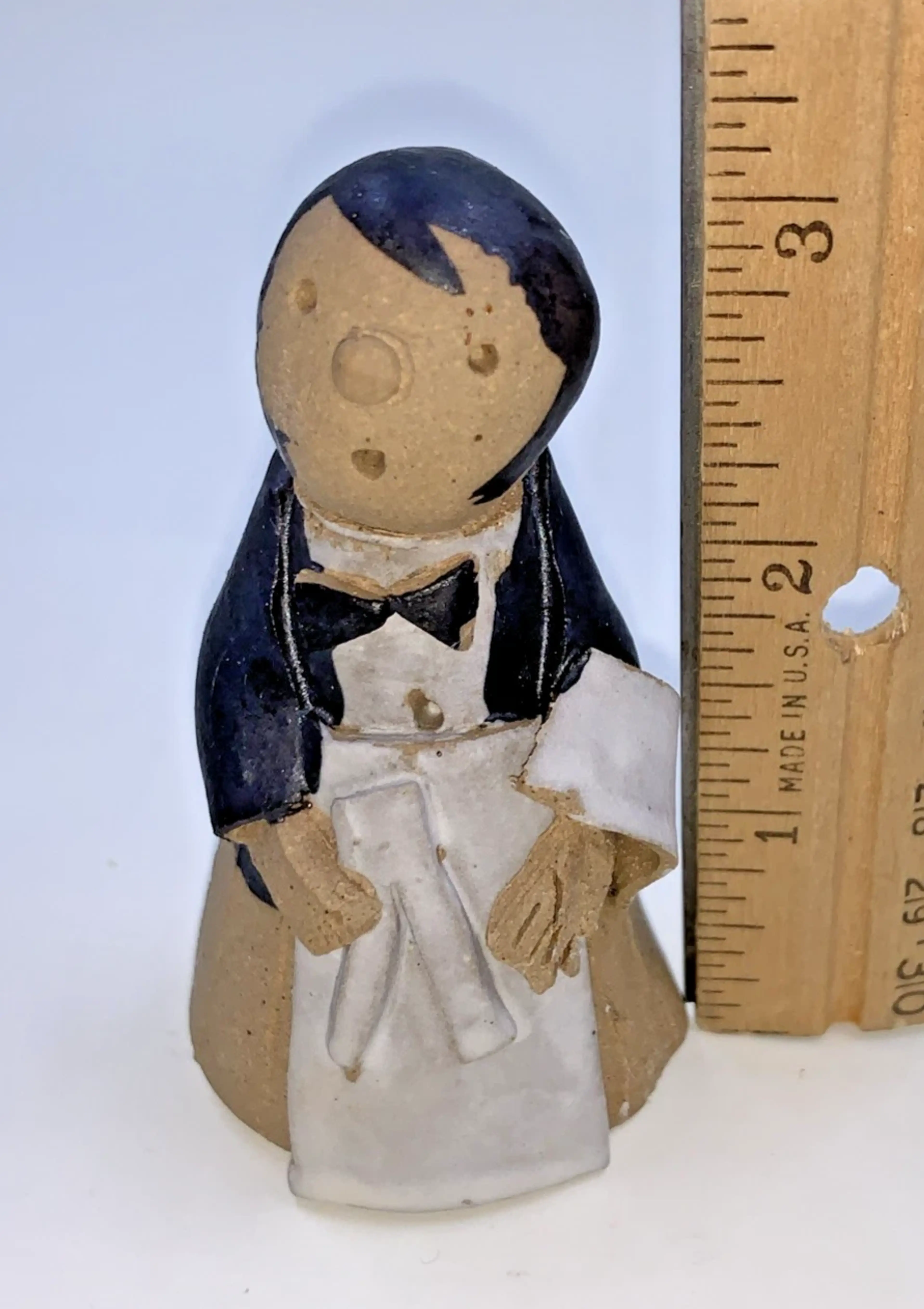 Image 2 of 9