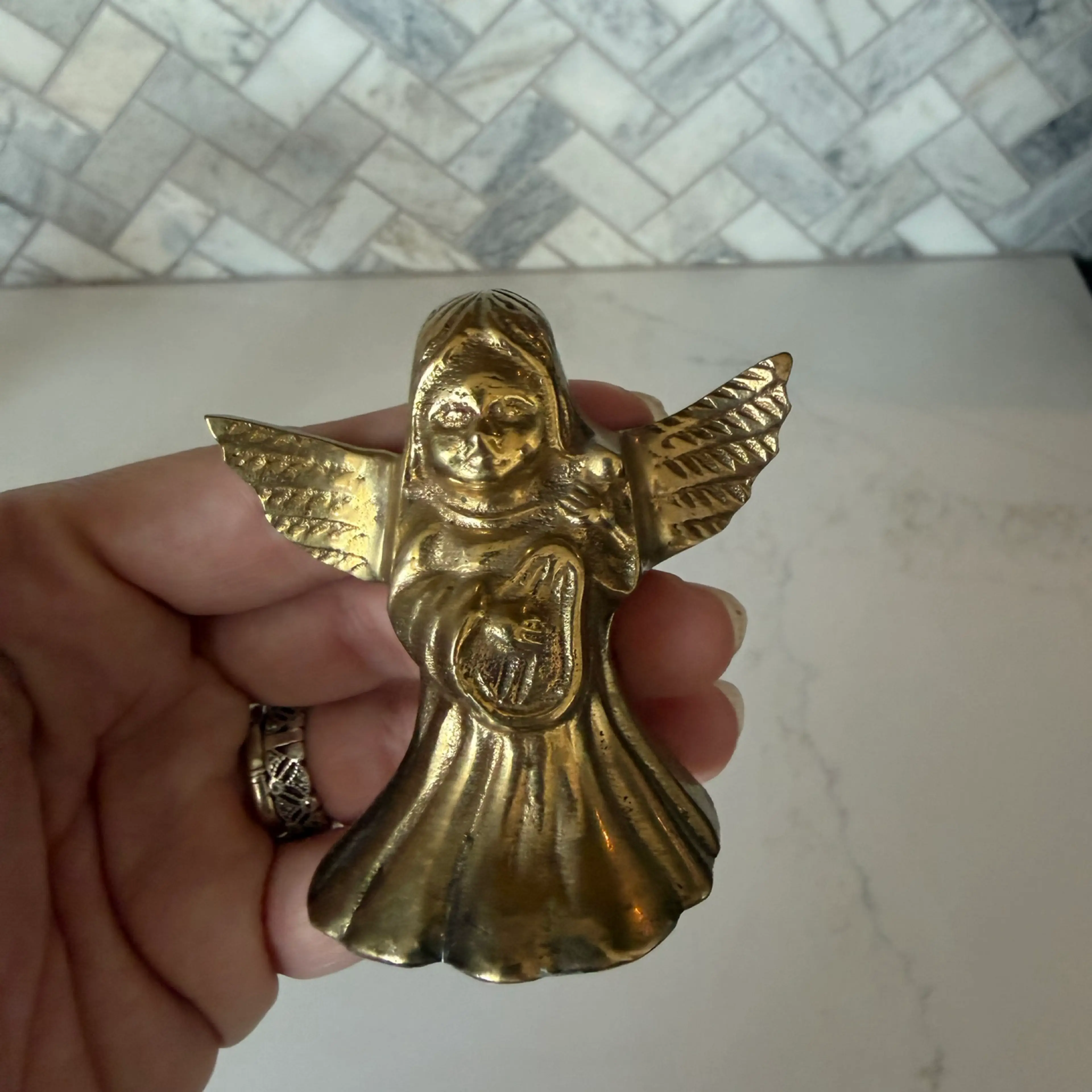 Image 3 of 4