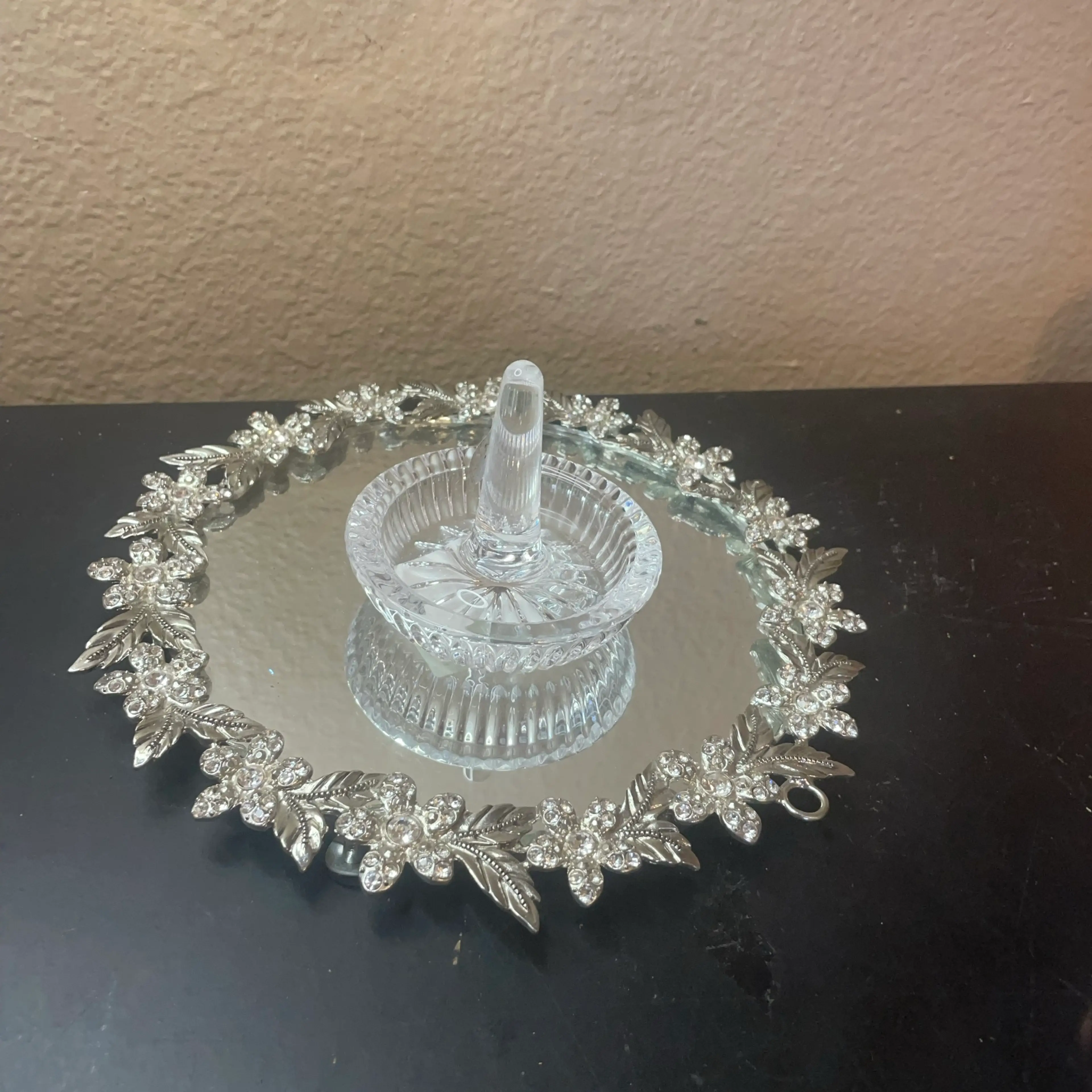 Image 3 of 8