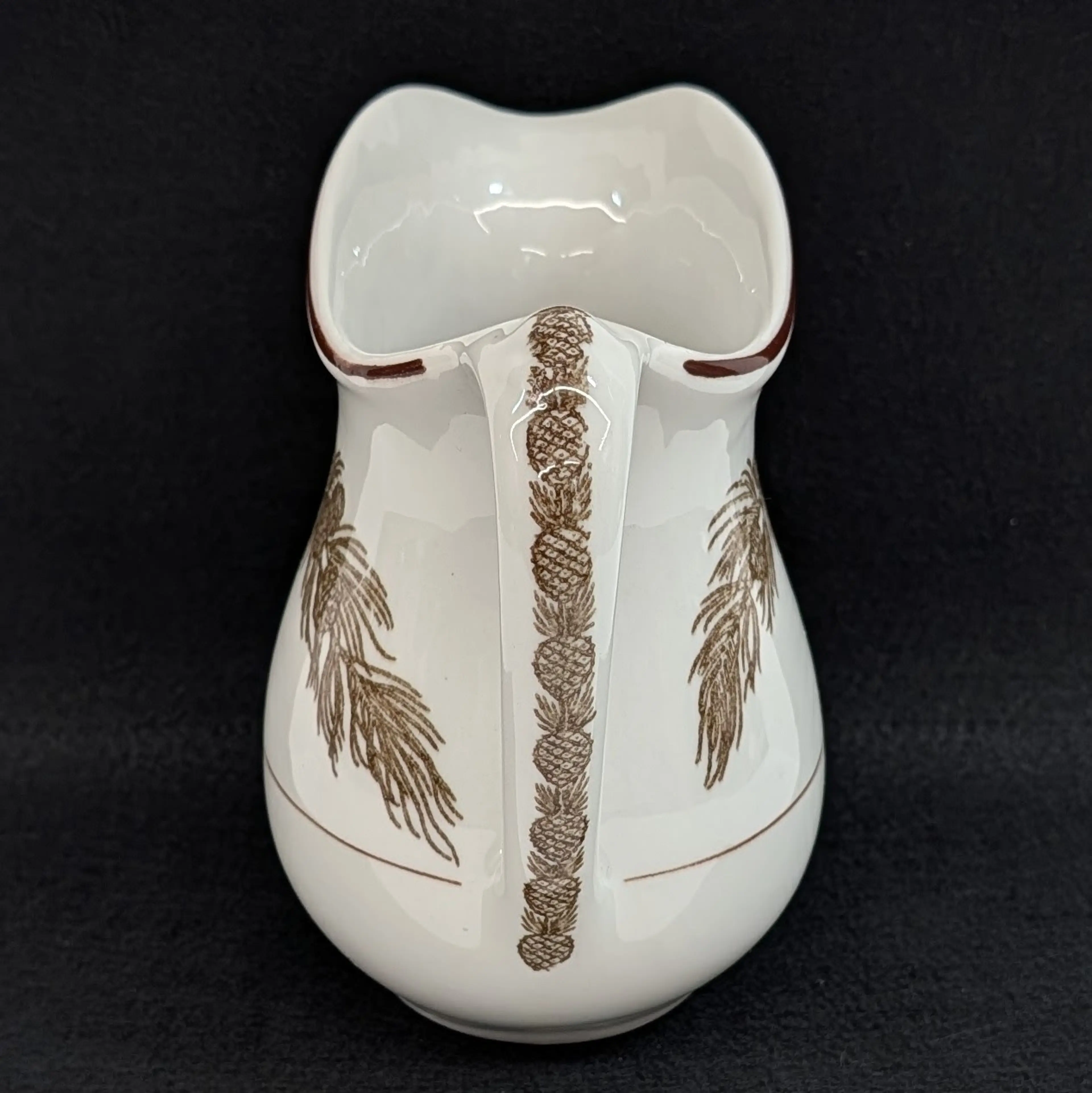 Image 4 of 9