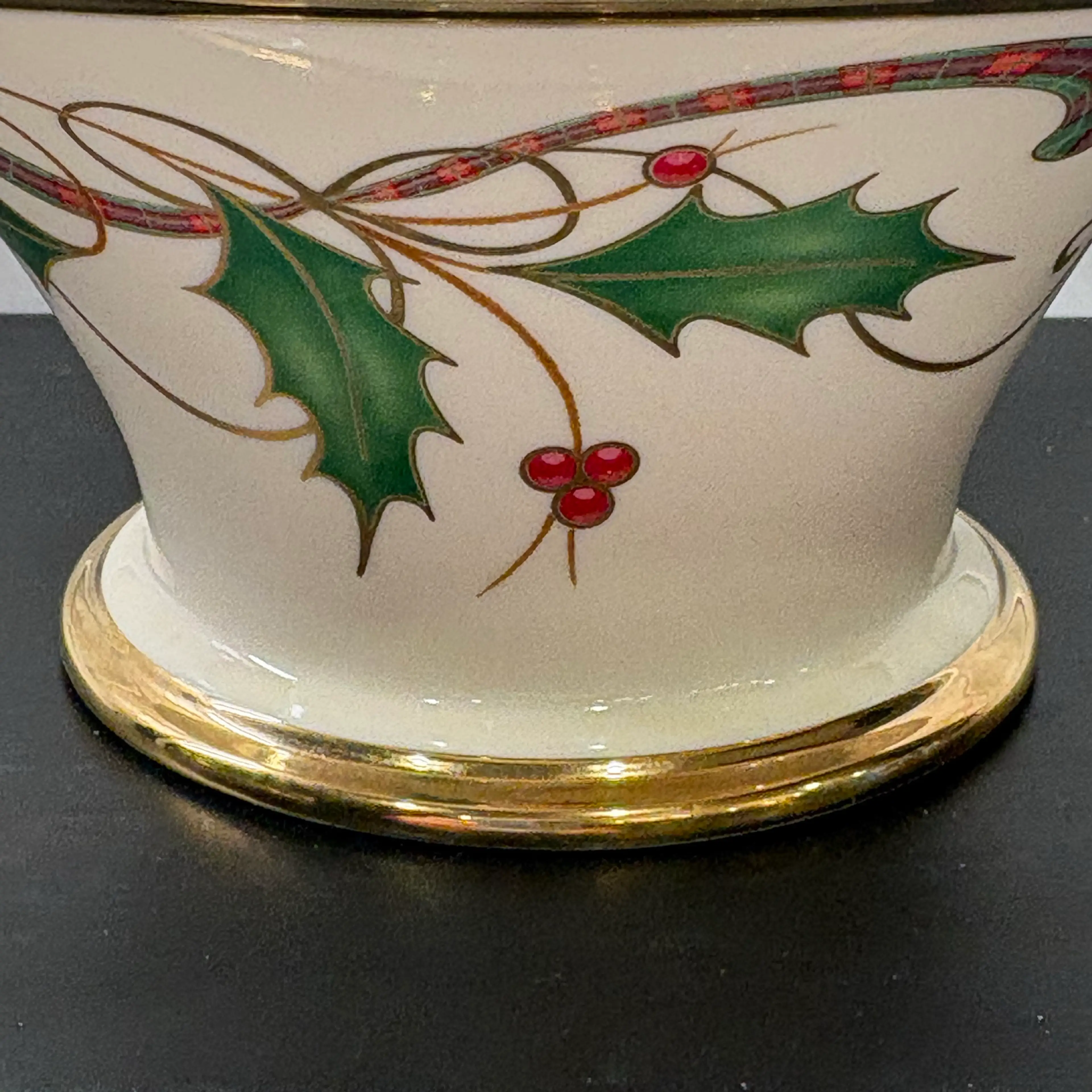 Image 2 of 6