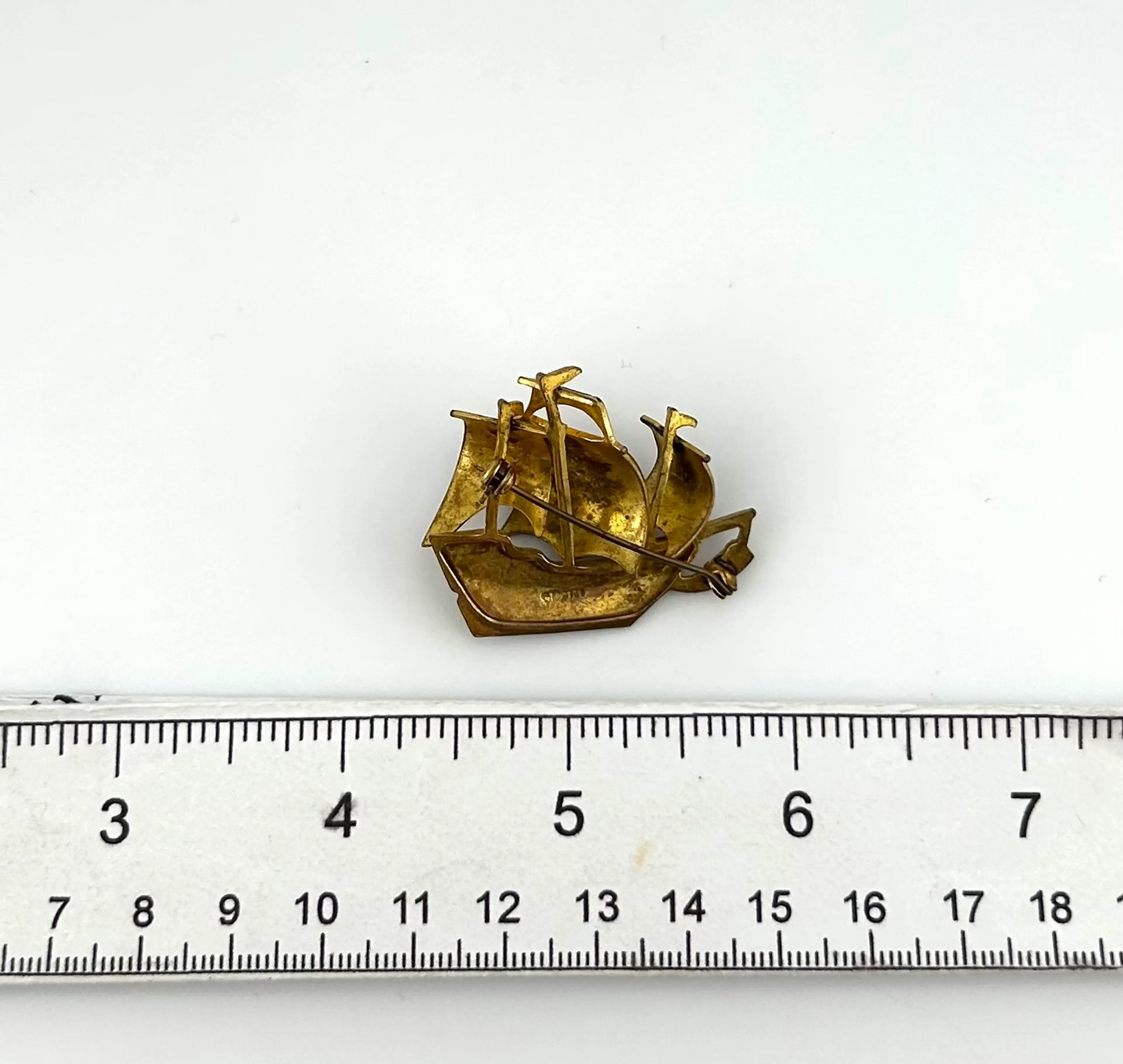 Image 3 of 3