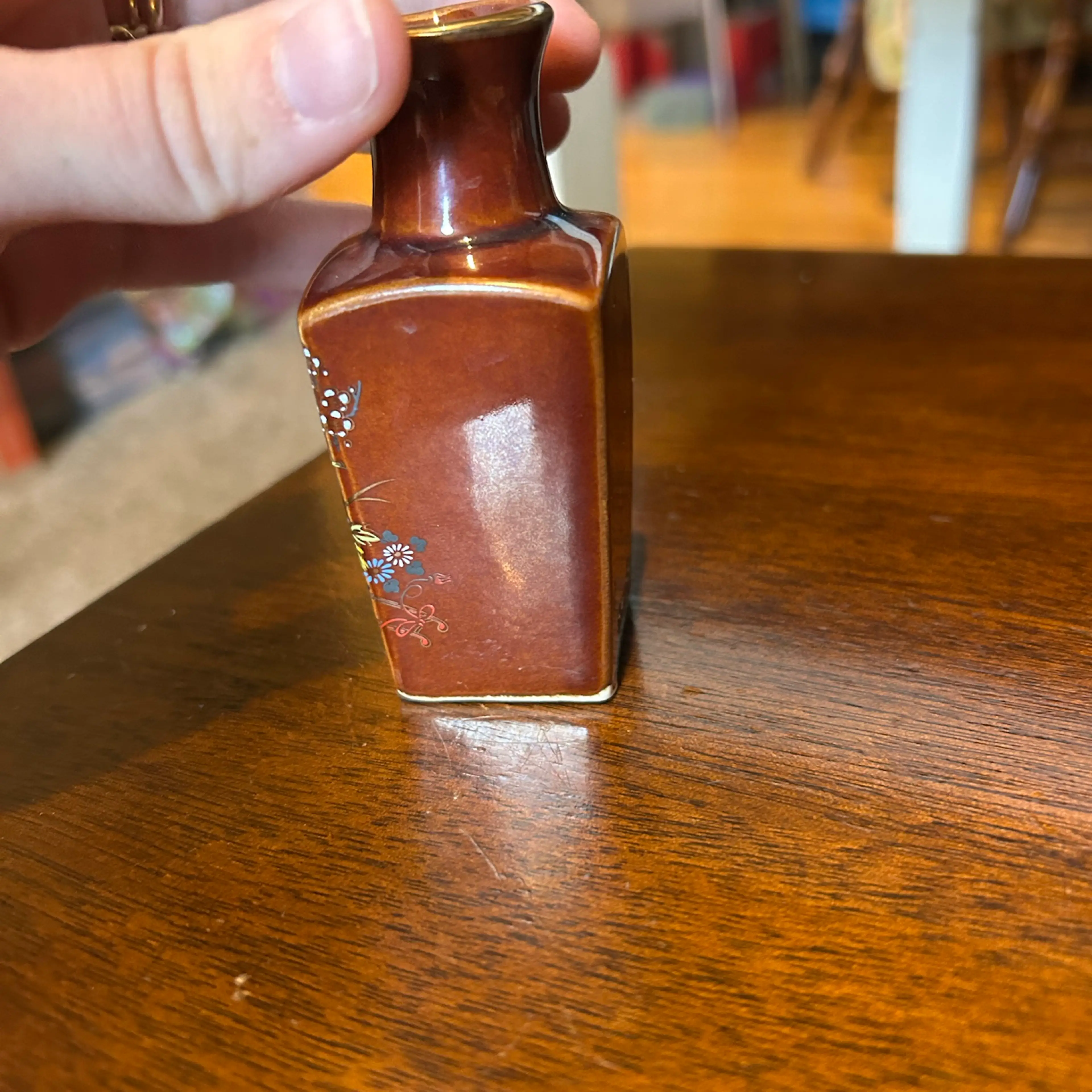 Image 2 of 6