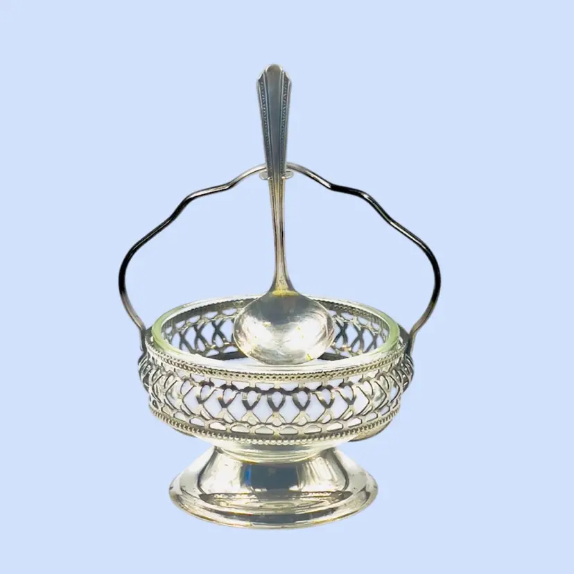 #663- Vintage 3pc Condiment Sugar Bowl w/ Spoon Silver-plate & Glass By Sheffield England; 4”