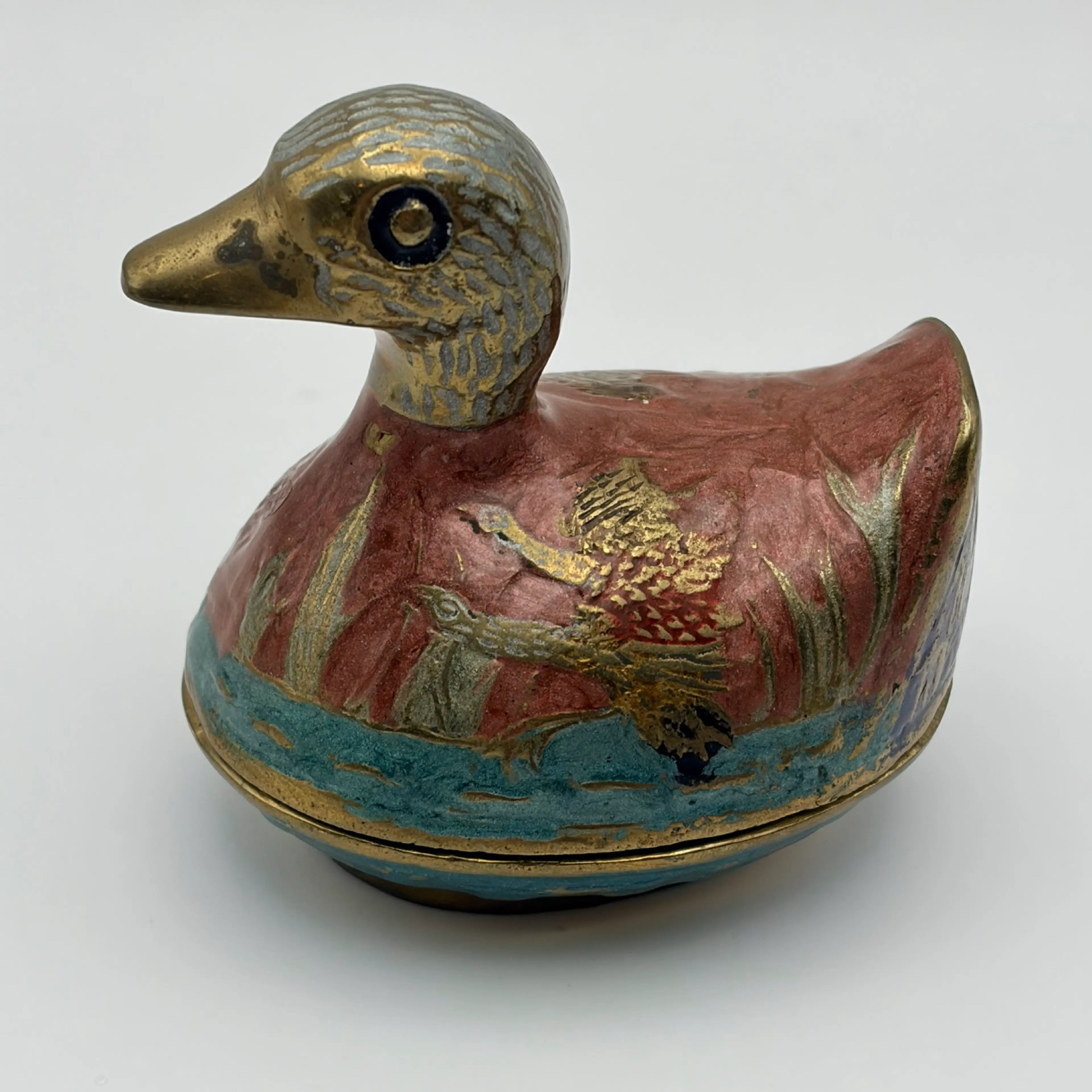 Image 4 of 16