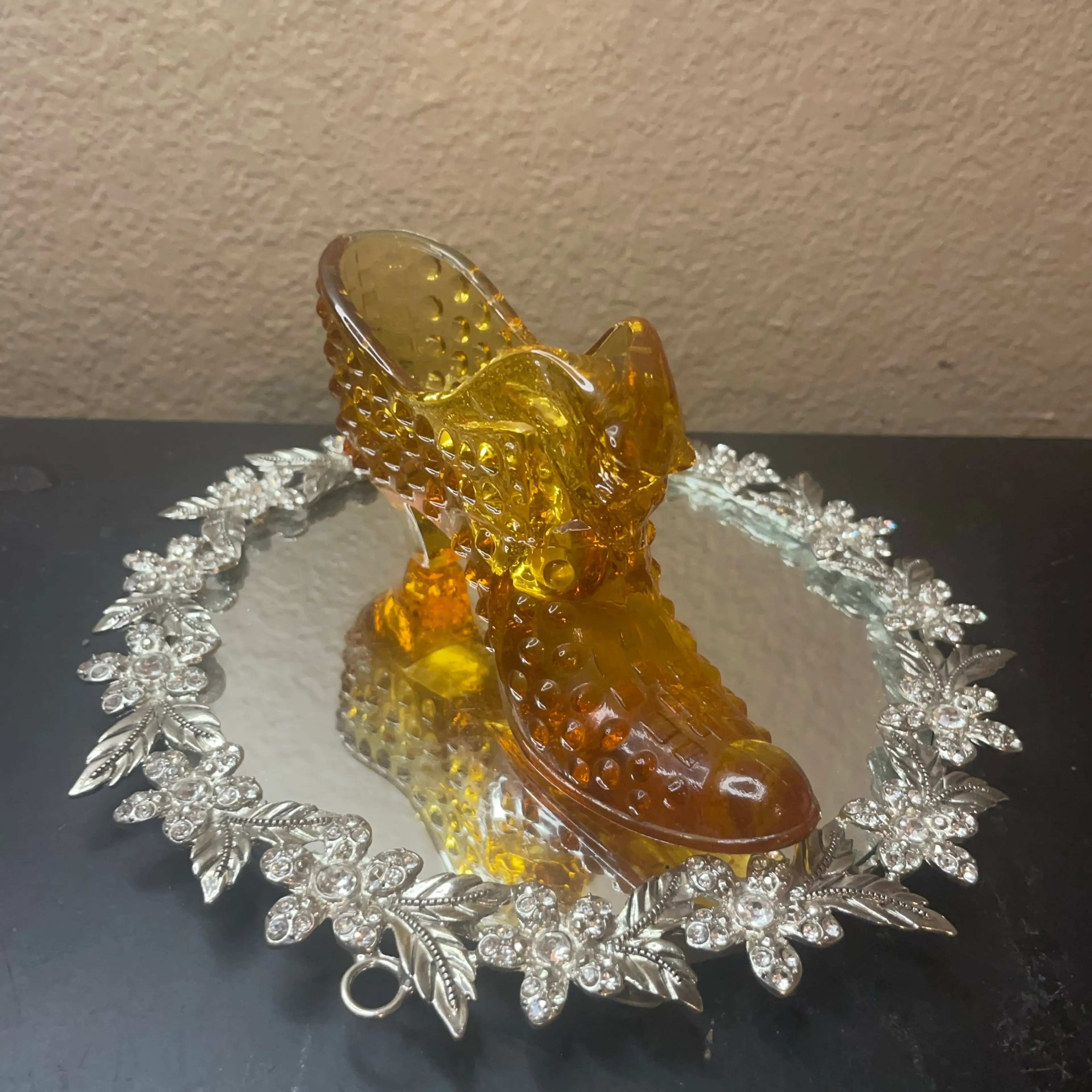 Image 2 of 4
