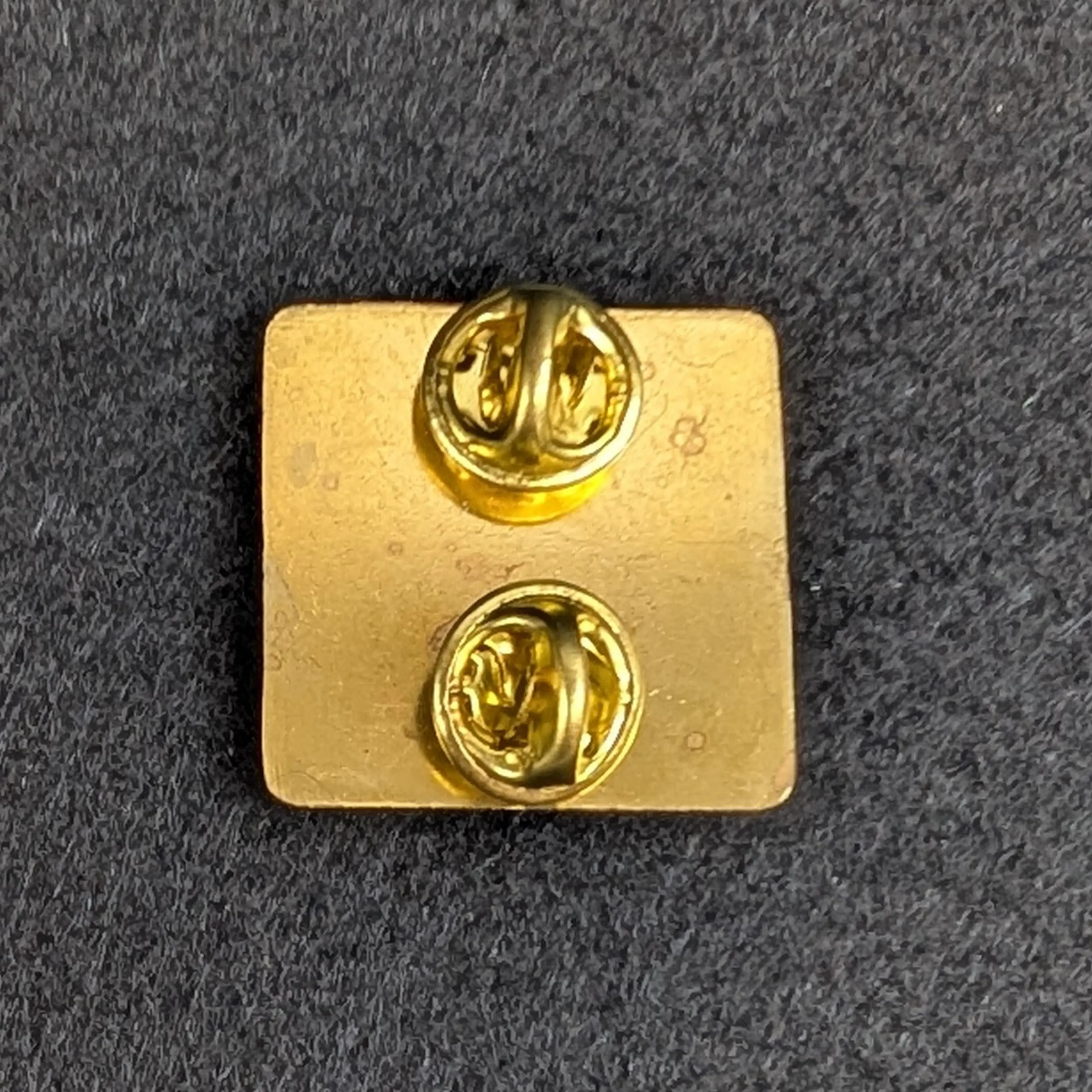 Image 2 of 4