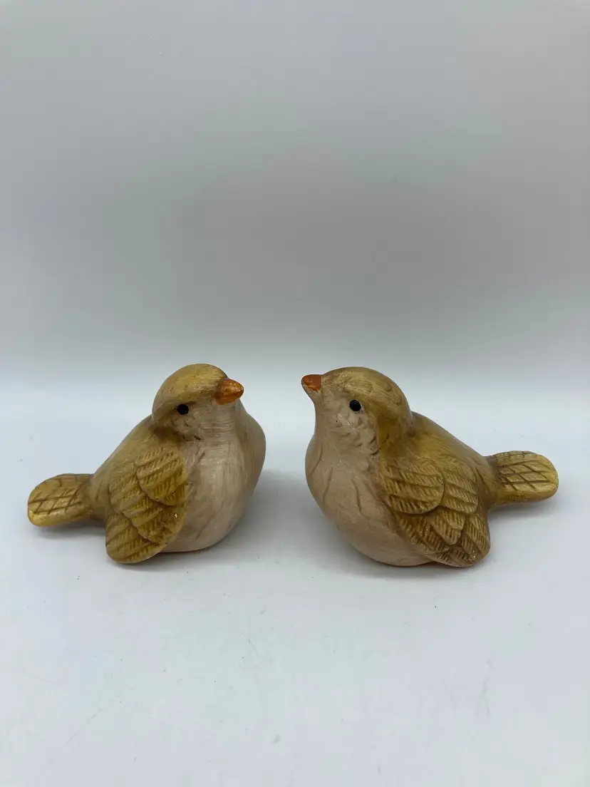 Tan Ceramic Lovely Bird Pair