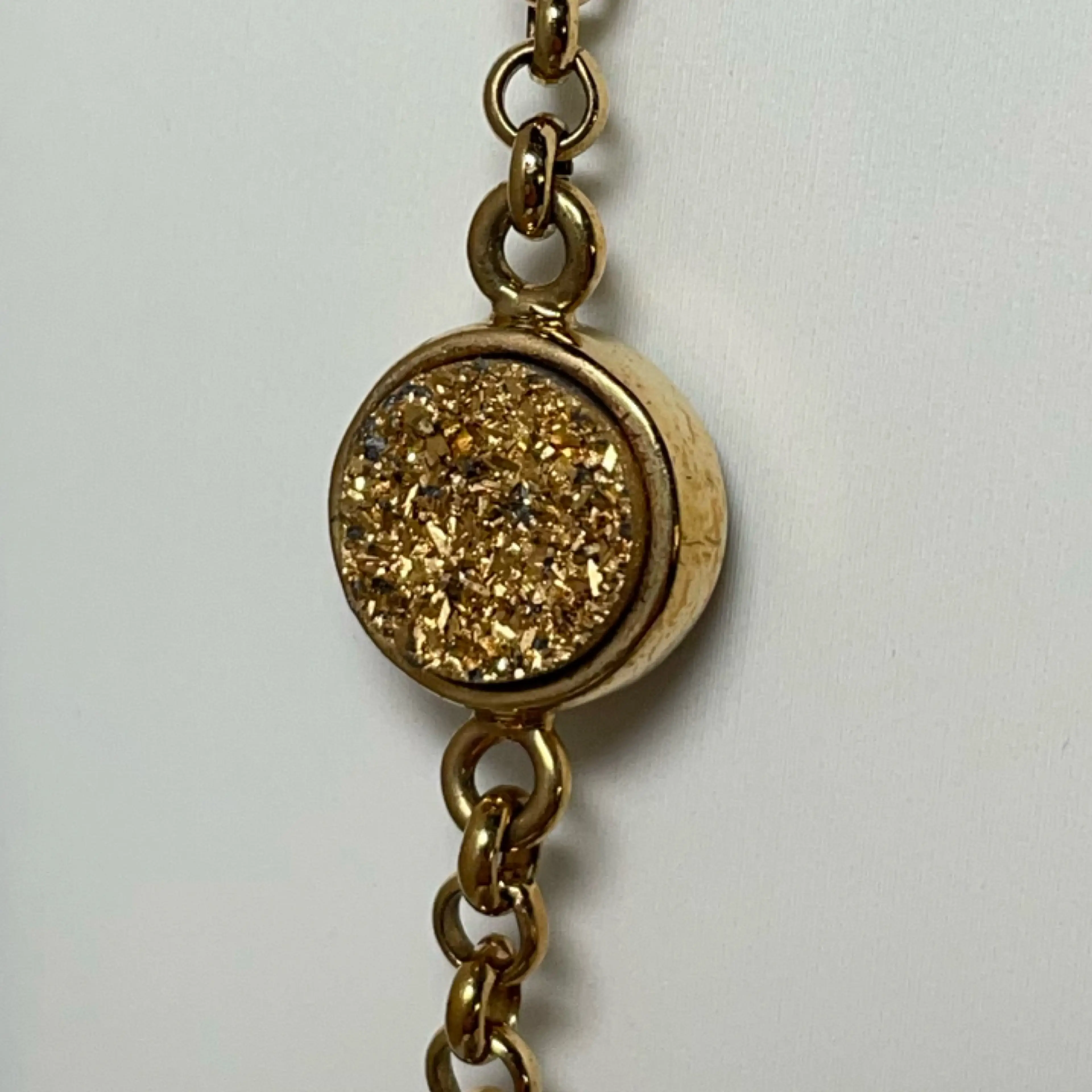 Image 4 of 7