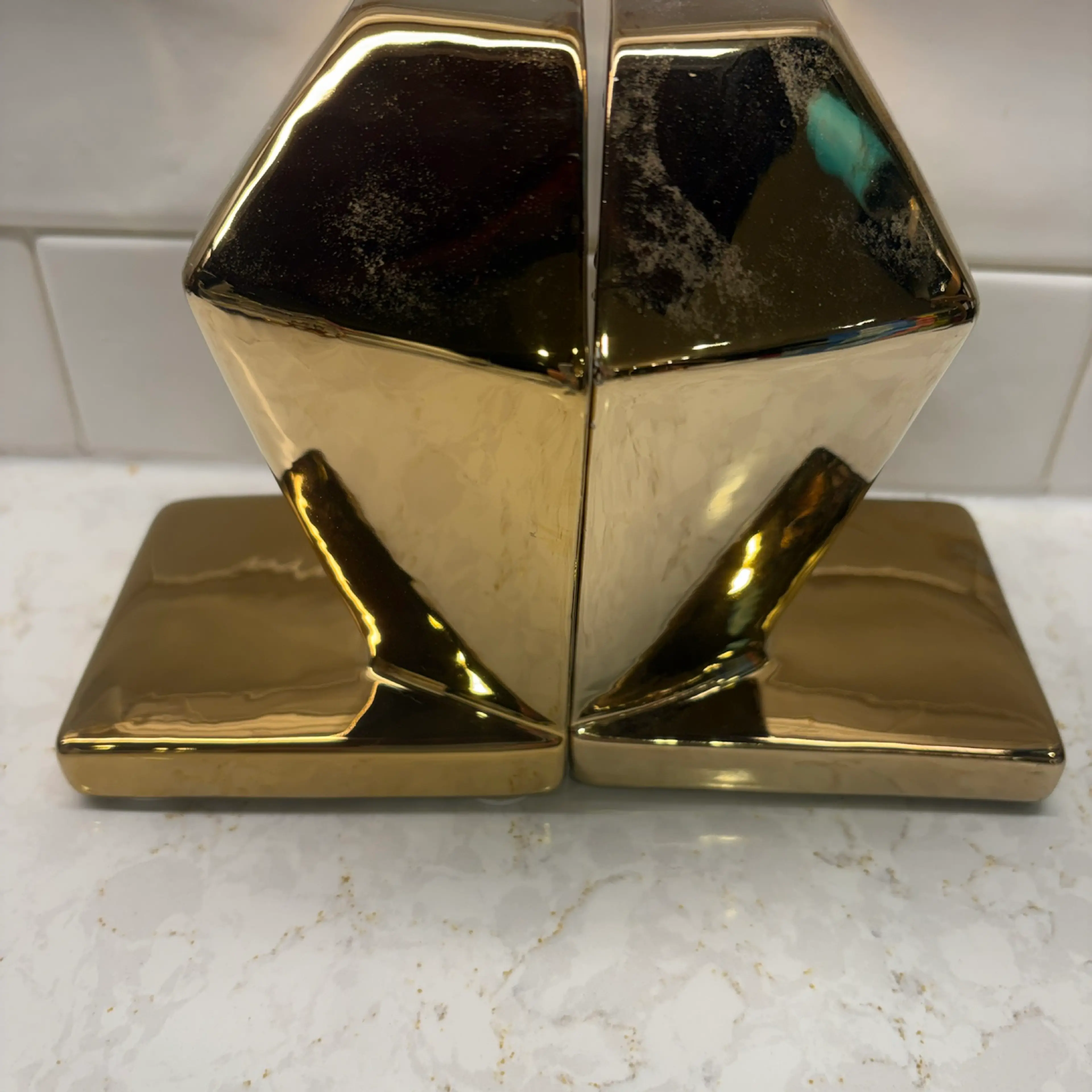 Image 2 of 6