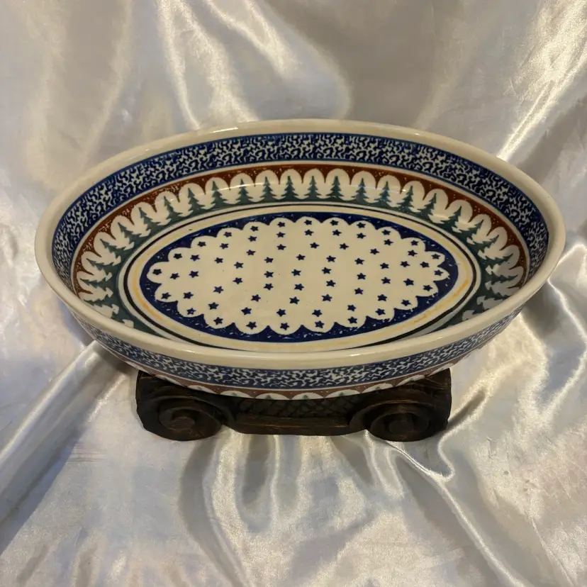 Polish pottery Christmas themed baking serving dish