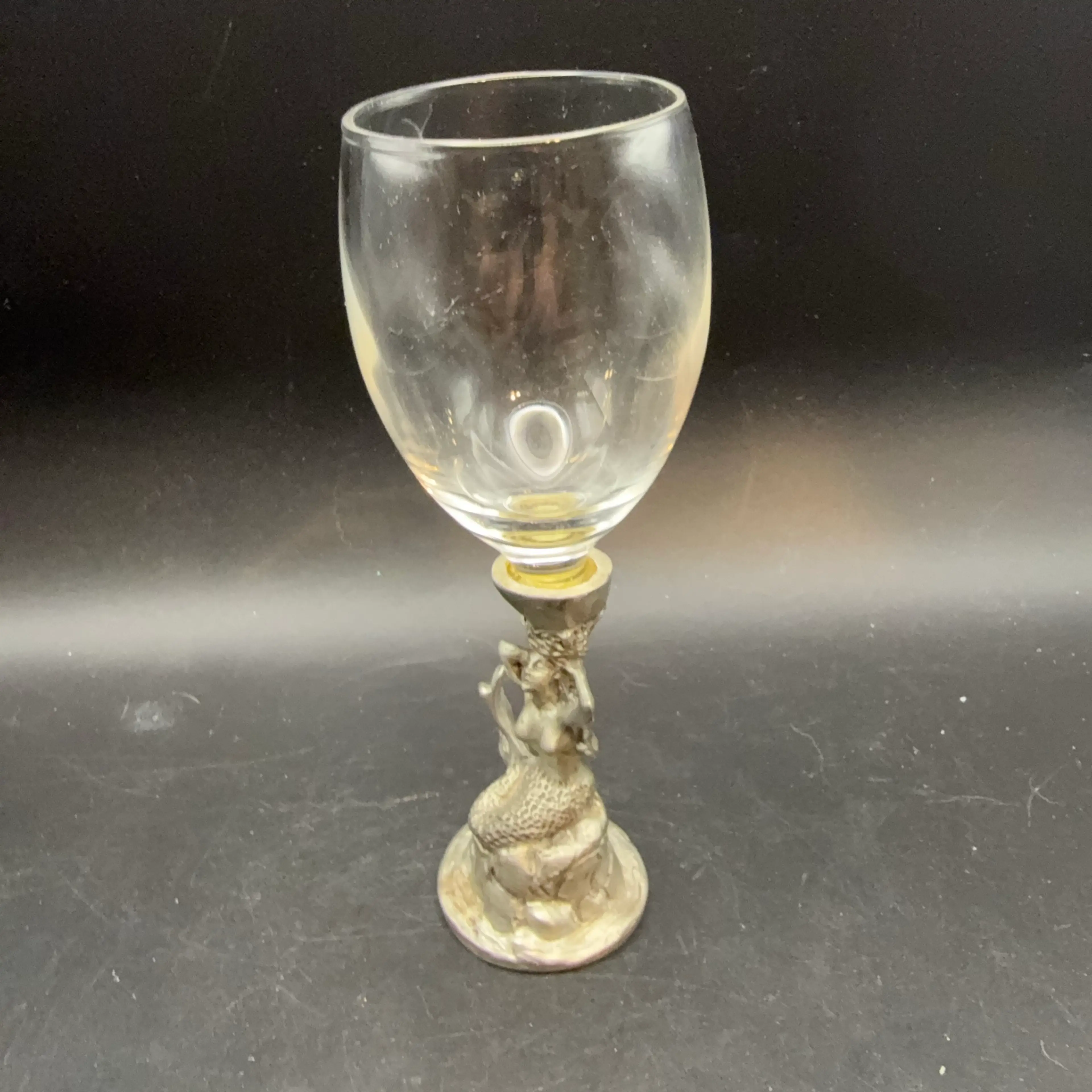 Image 4 of 6