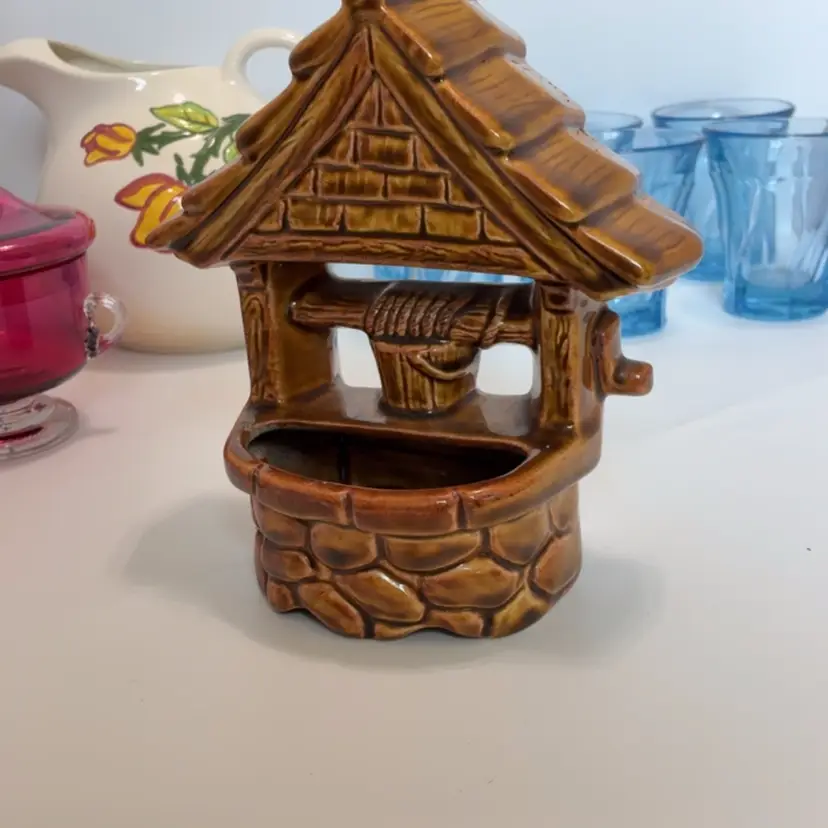 vintage brown ceramic Pottery water Well Wall-pocket Planter