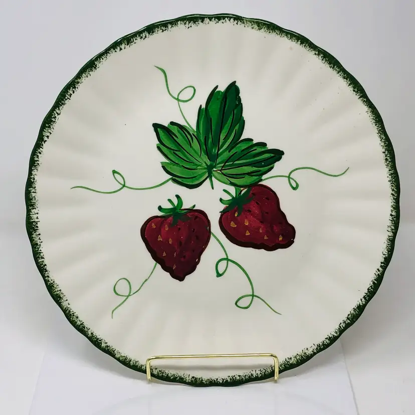 Blue Ridge Potteries Wild Strawberry Dinner Plate