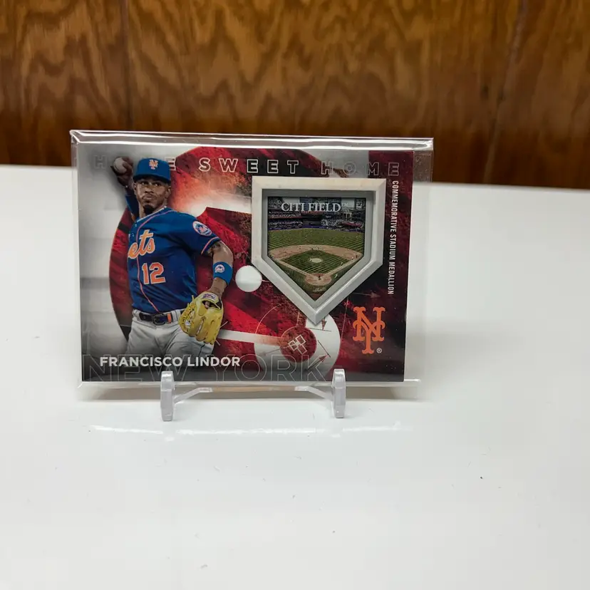 Francisco Lindor Home Sweet Home Stadium /299 - 2024 Topps Series 1 - Relic