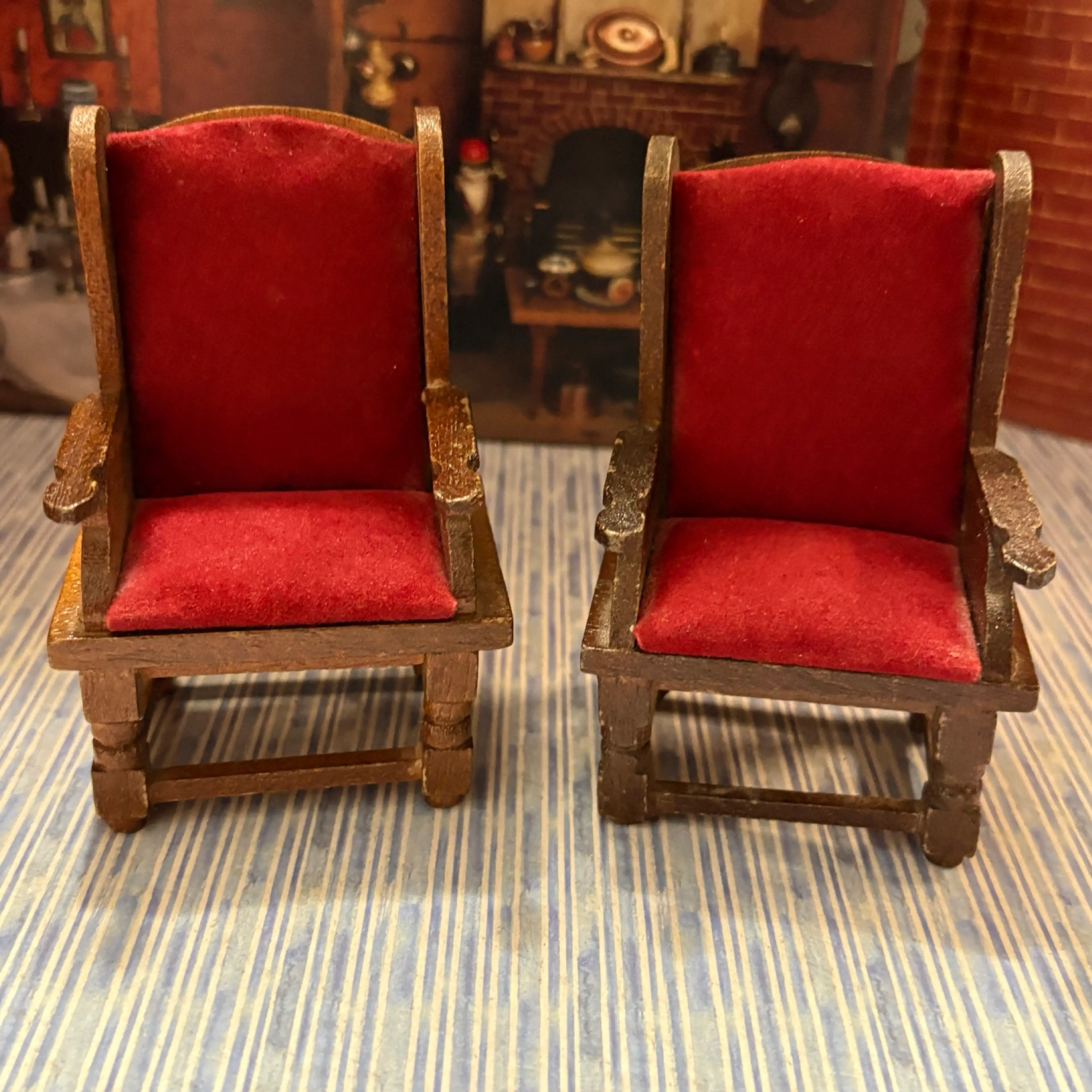 Image 2 of 4