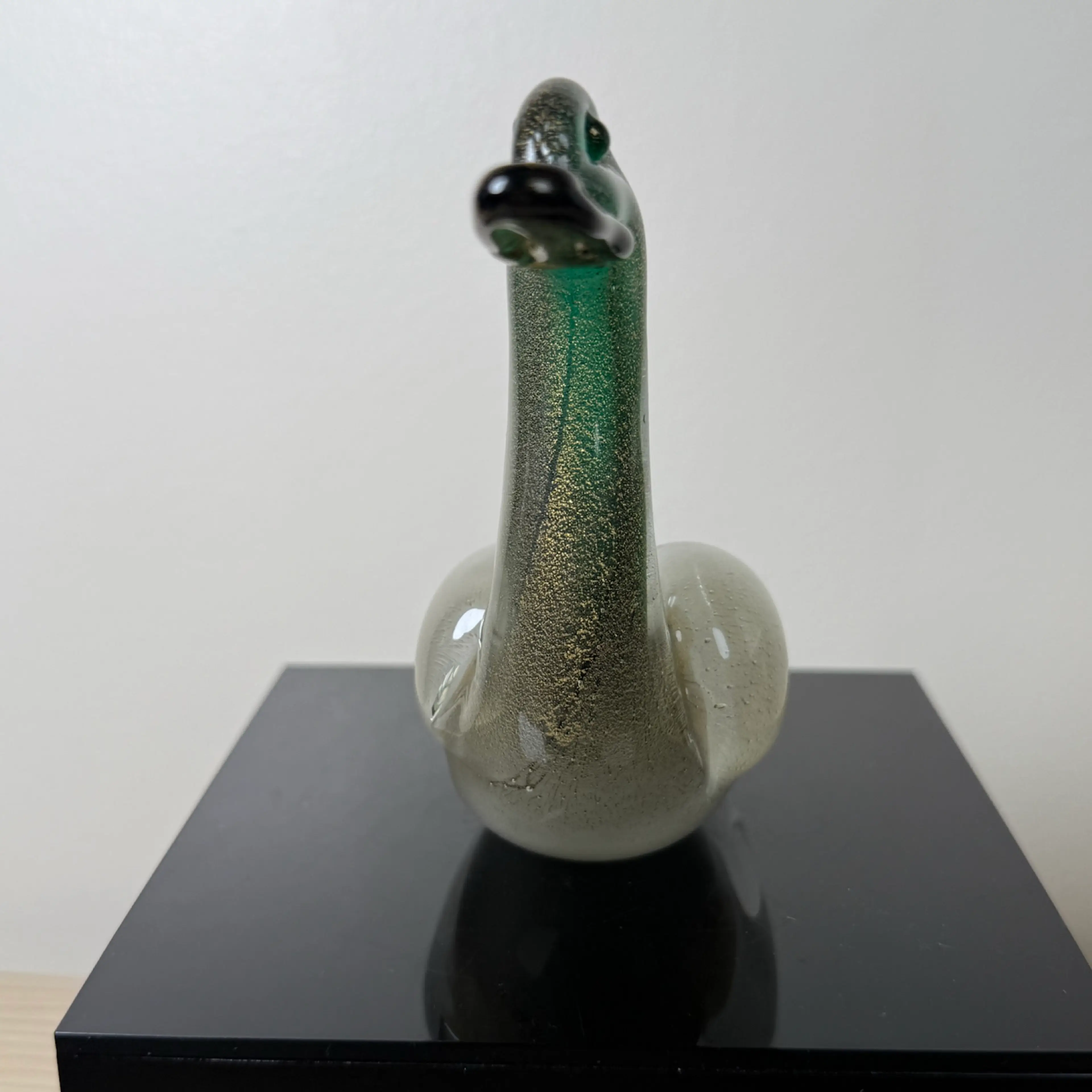 Image 2 of 6