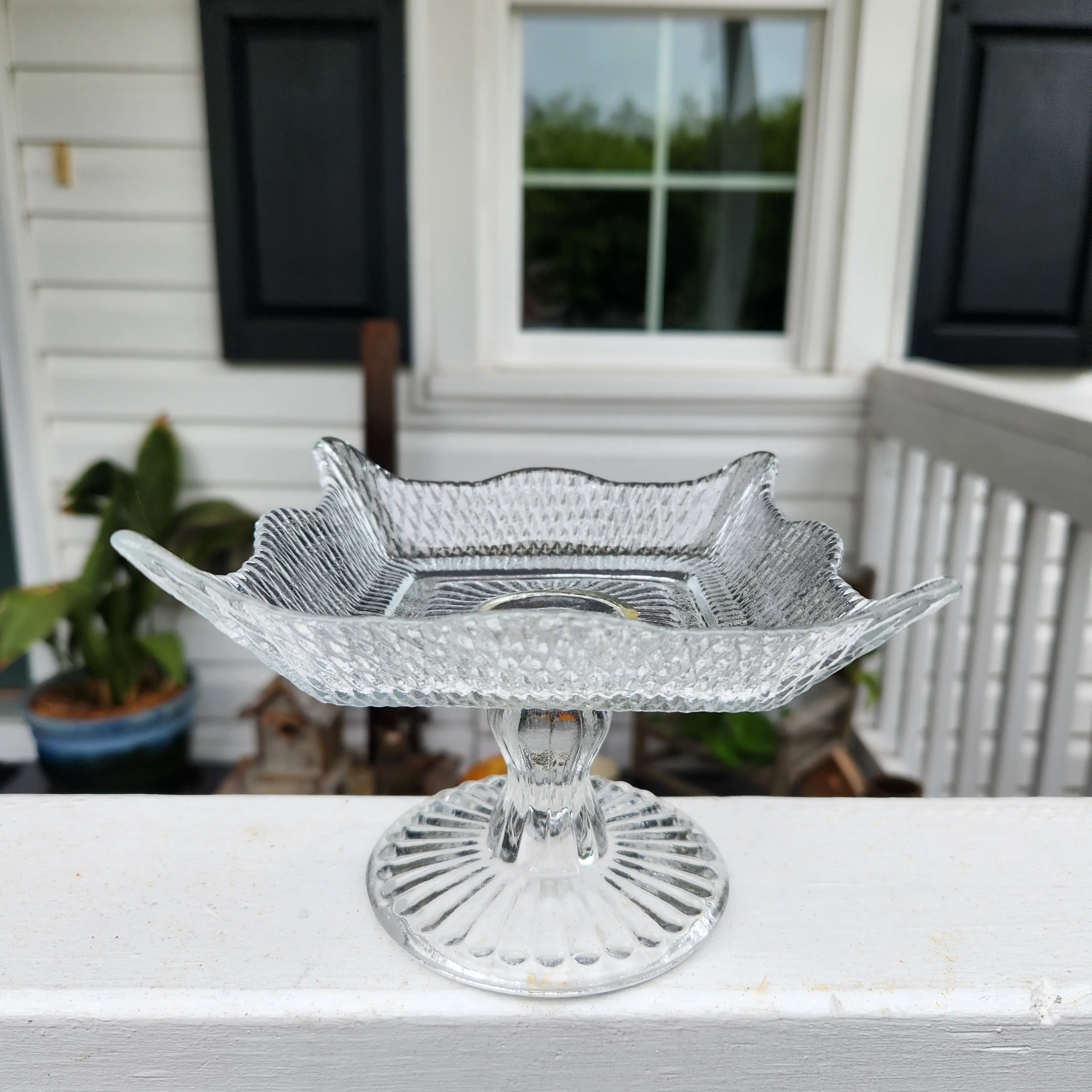 Image 2 of 2
