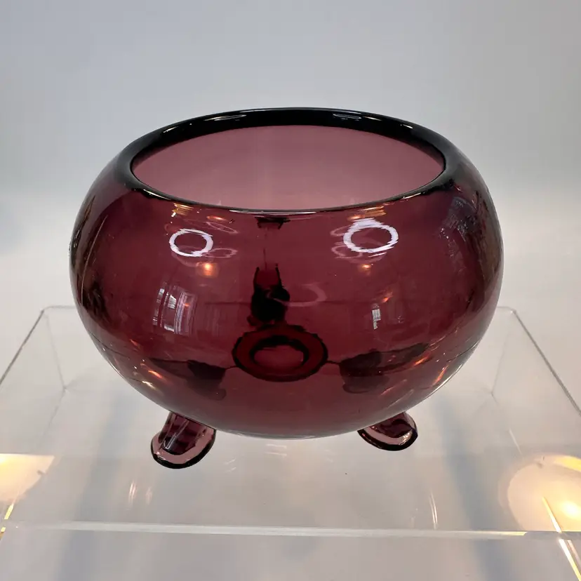 #01 Vintage Viking Glass Amethyst Plum Three Footed Rose Bowl