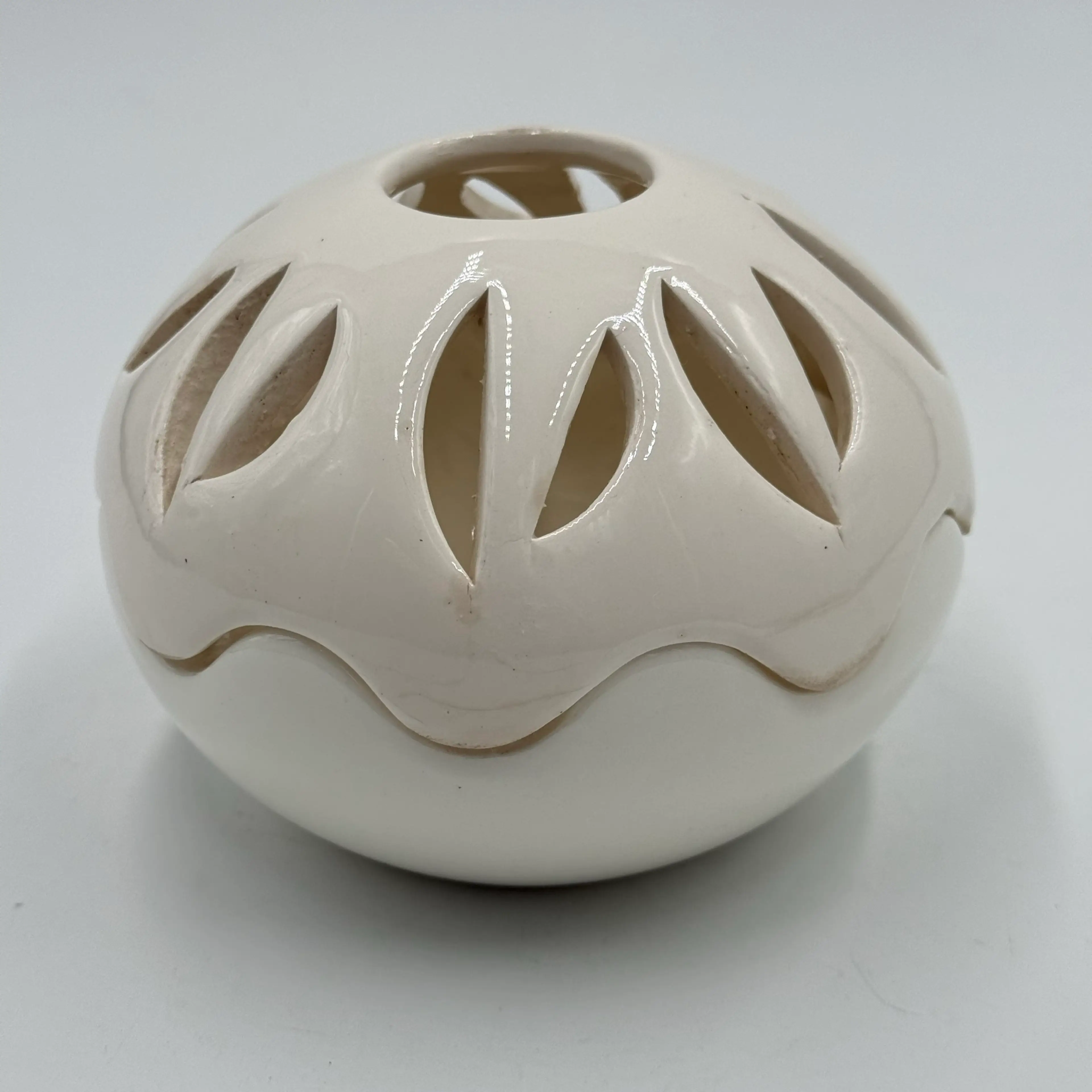 Image 2 of 12