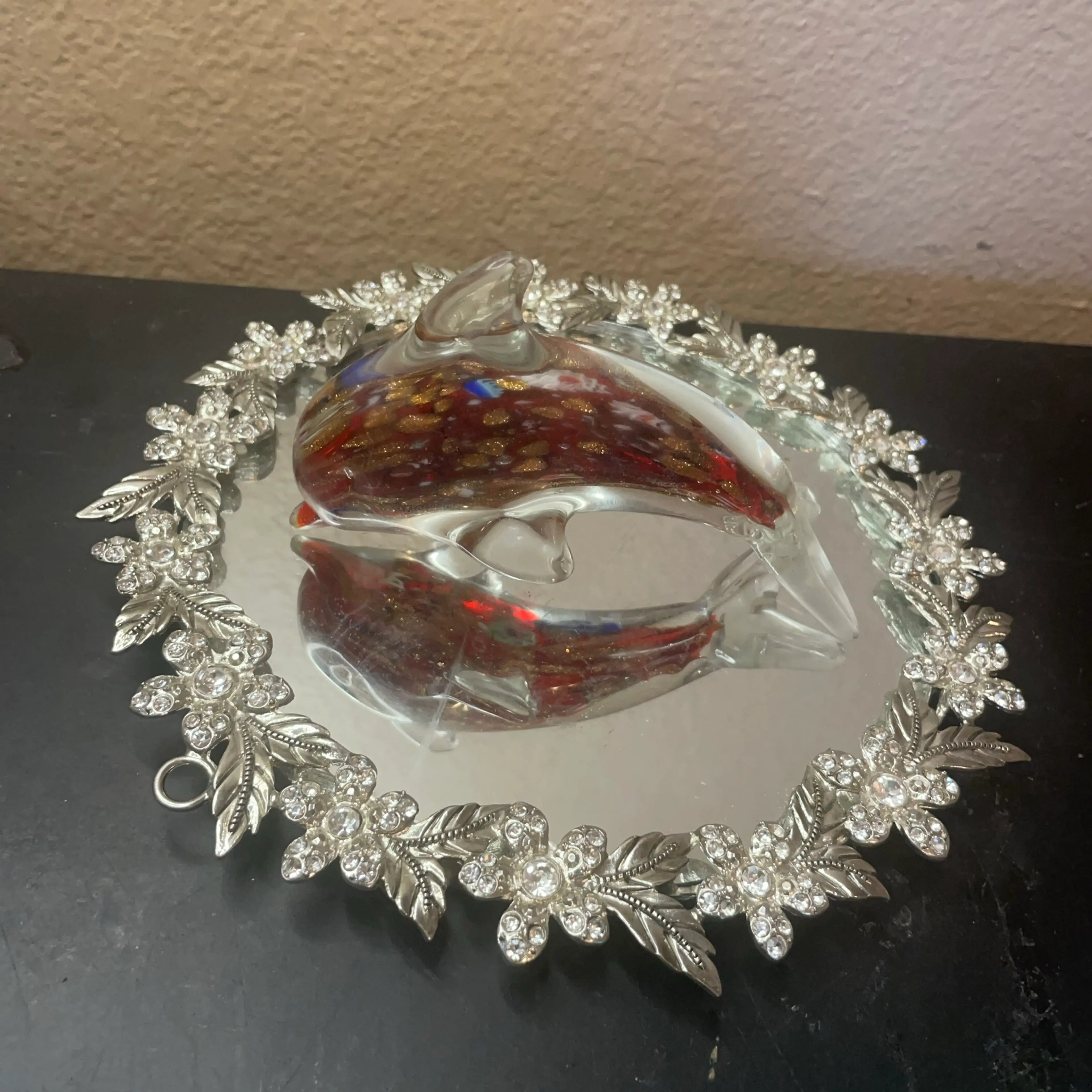 Image 2 of 7