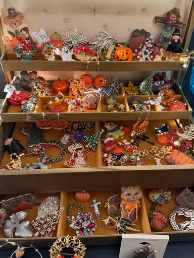 Holiday Jewelry Mixer Morning Date W/Moonskyvintage 