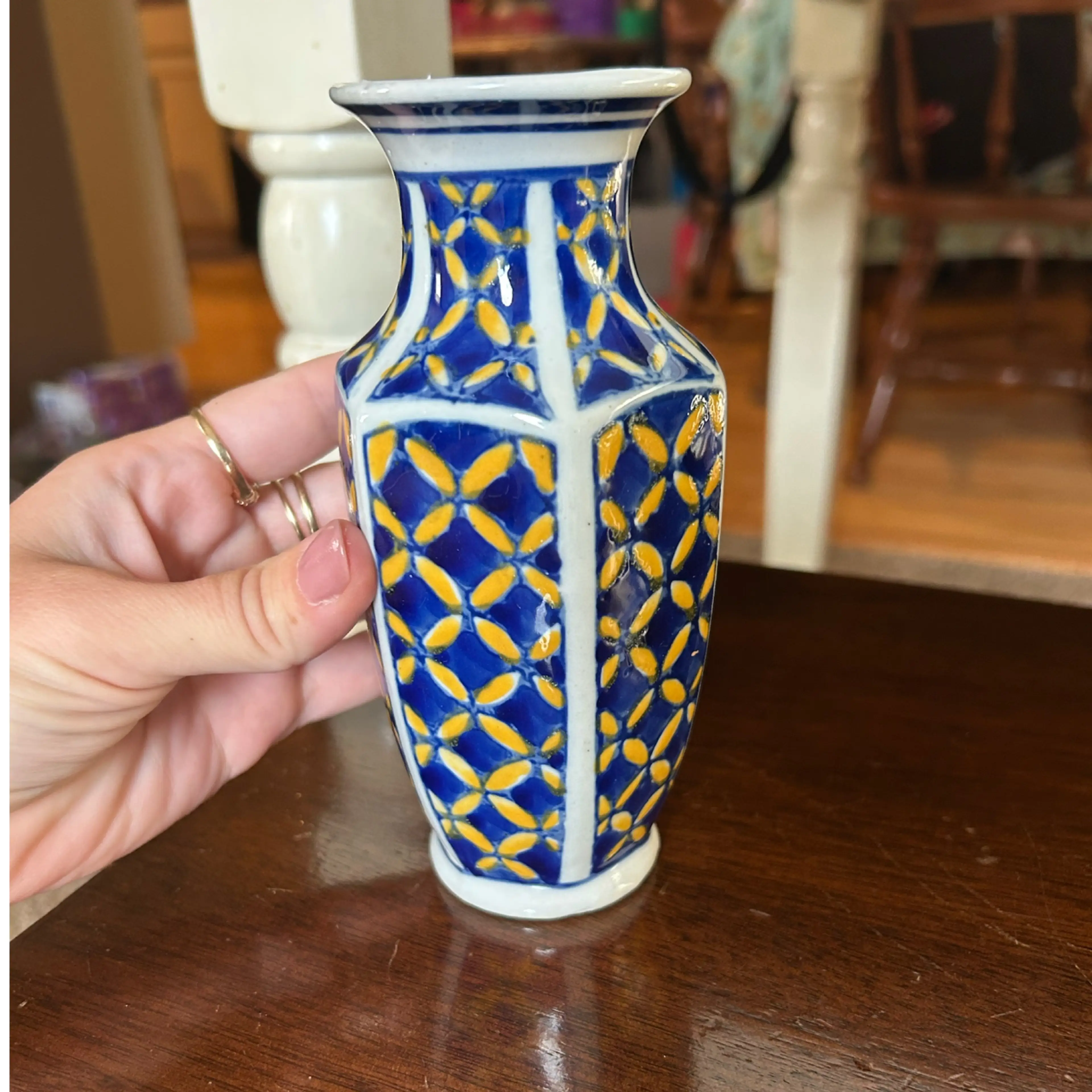 Image 2 of 4