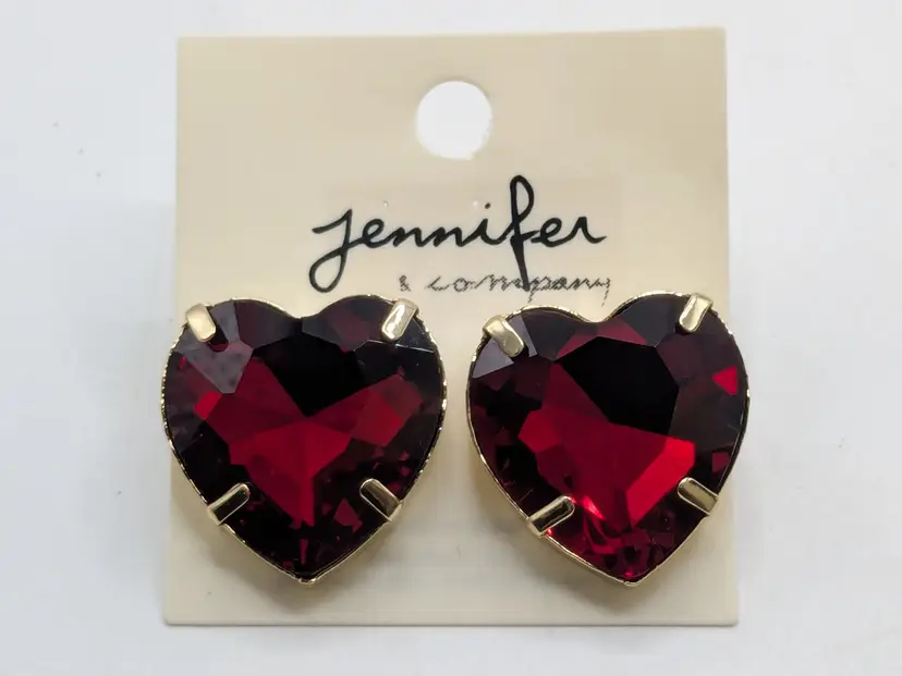 Jennifer & Company Gold Tone Large Red Crystal Heart Stud Earrings NWT