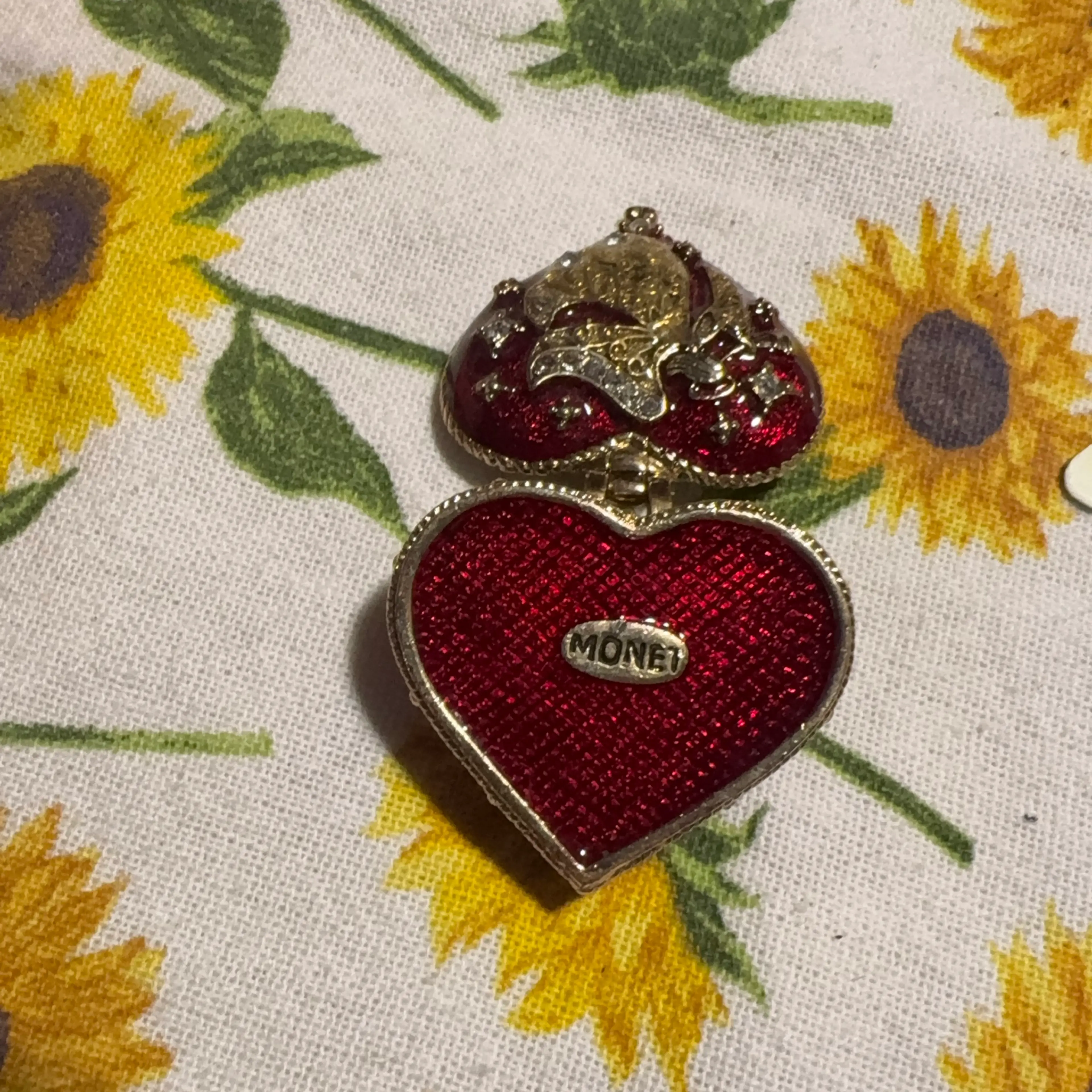 Image 3 of 4