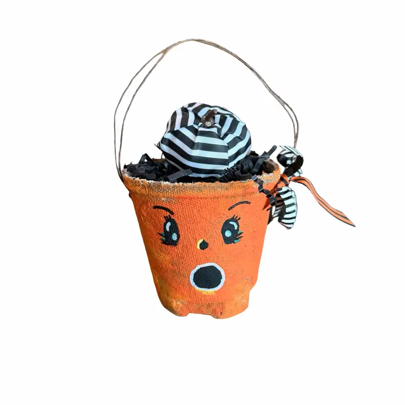 #04 - 00 Handmade By Me Halloween Peat Pot Pumpkins 3.5” Decor