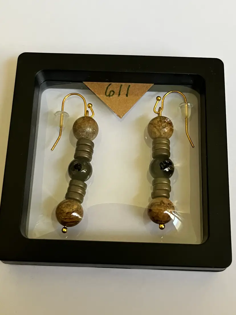 #611E Handcrafted Natural Stone Earrings
