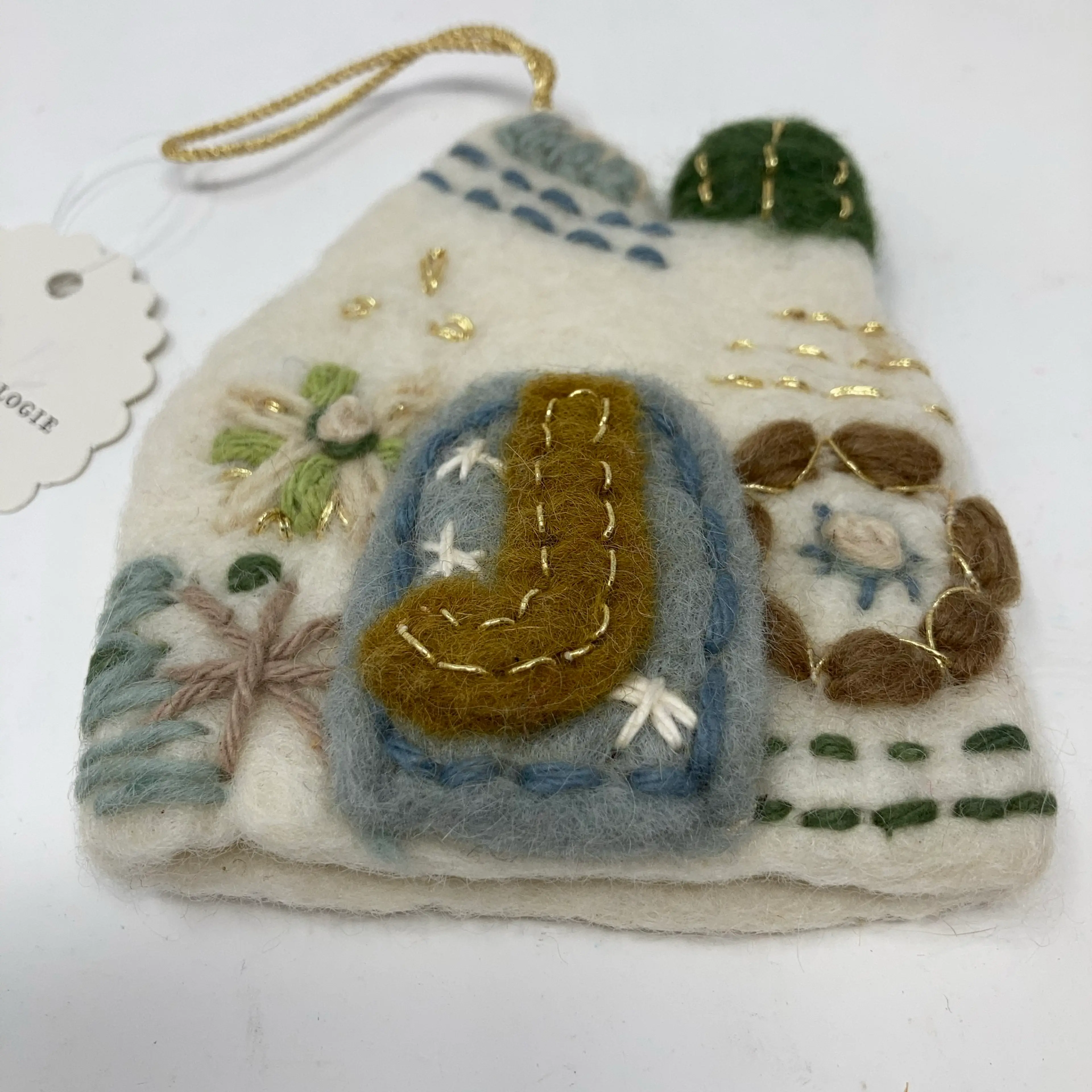 Image 3 of 6