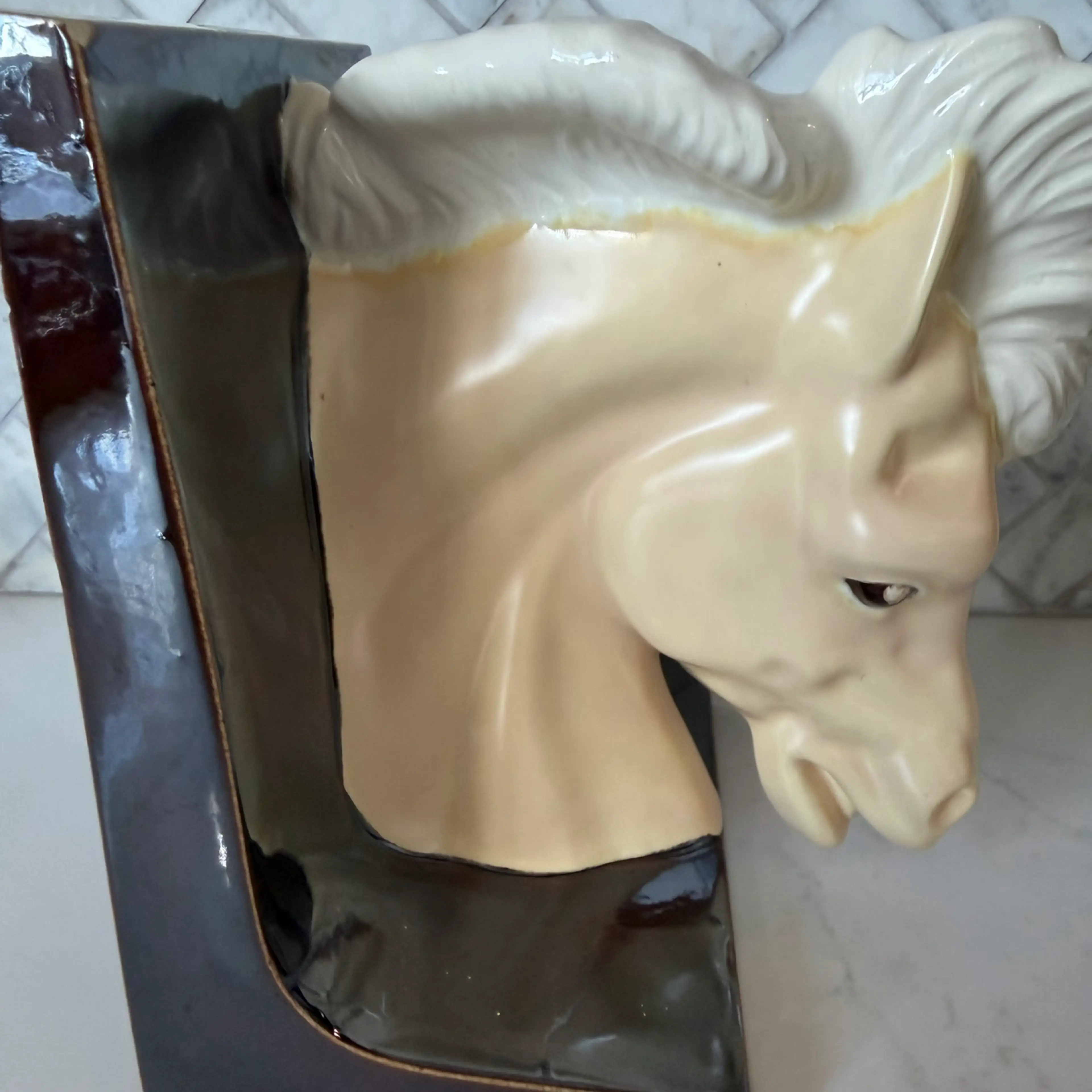 Image 3 of 4