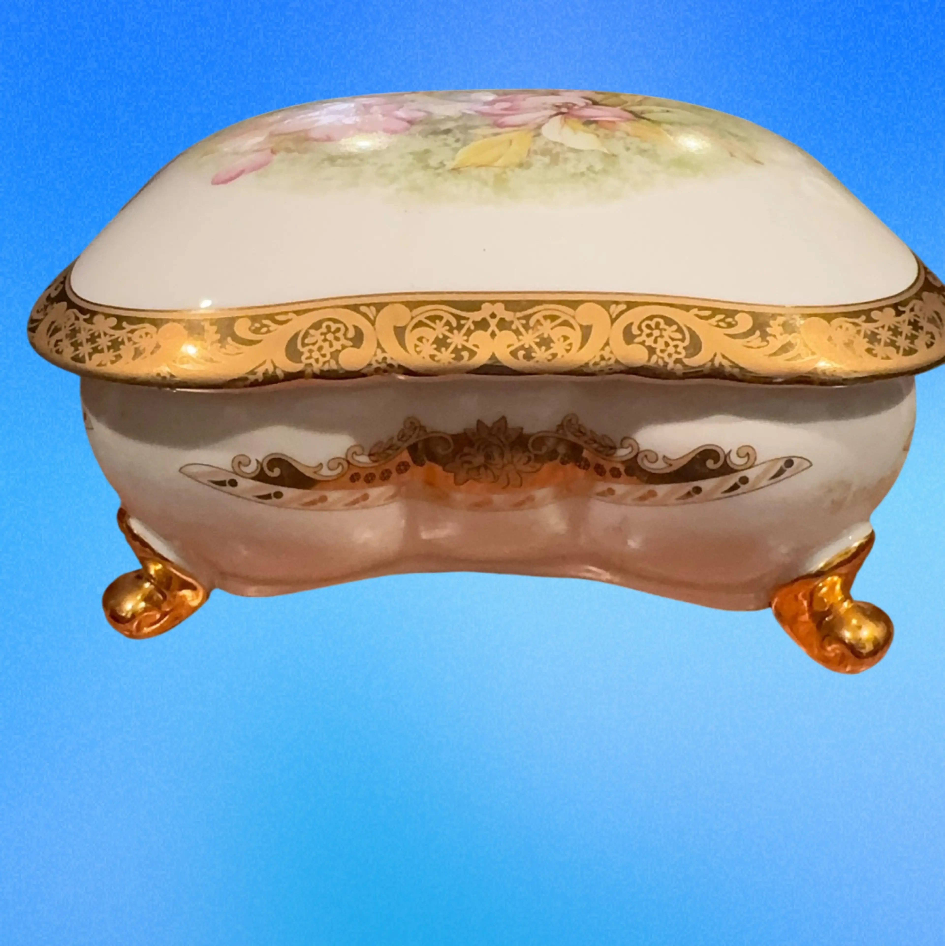 Image 4 of 7