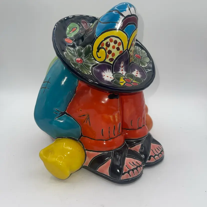 Mexican Talavera Sleeping PANCHO w/ Sombrero 9” Tall
