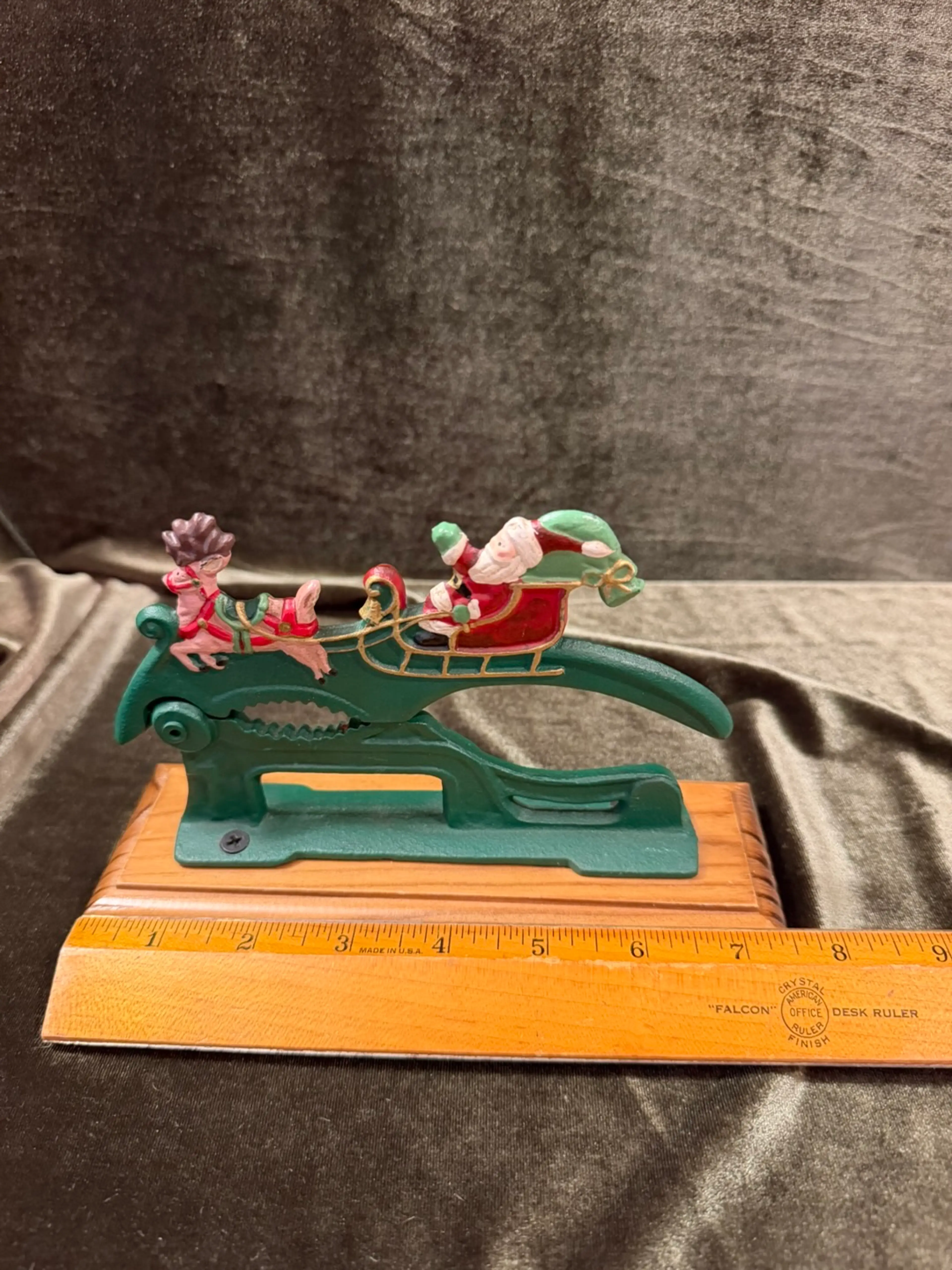 Image 2 of 9