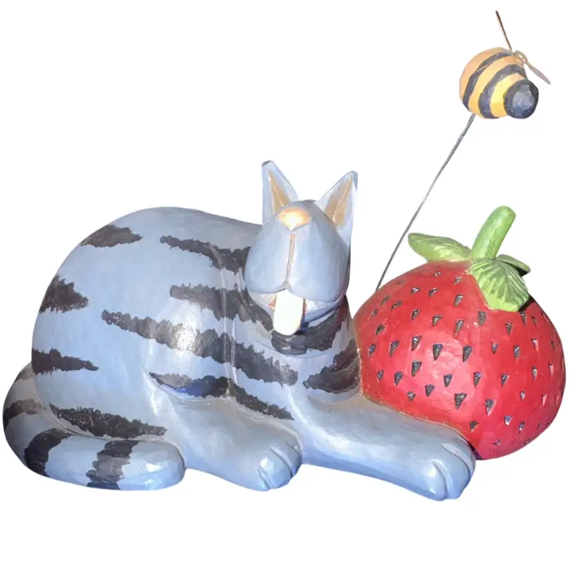 Williraye Studios Grey Striped Cat With Bumblebee And Strawberry Figurine