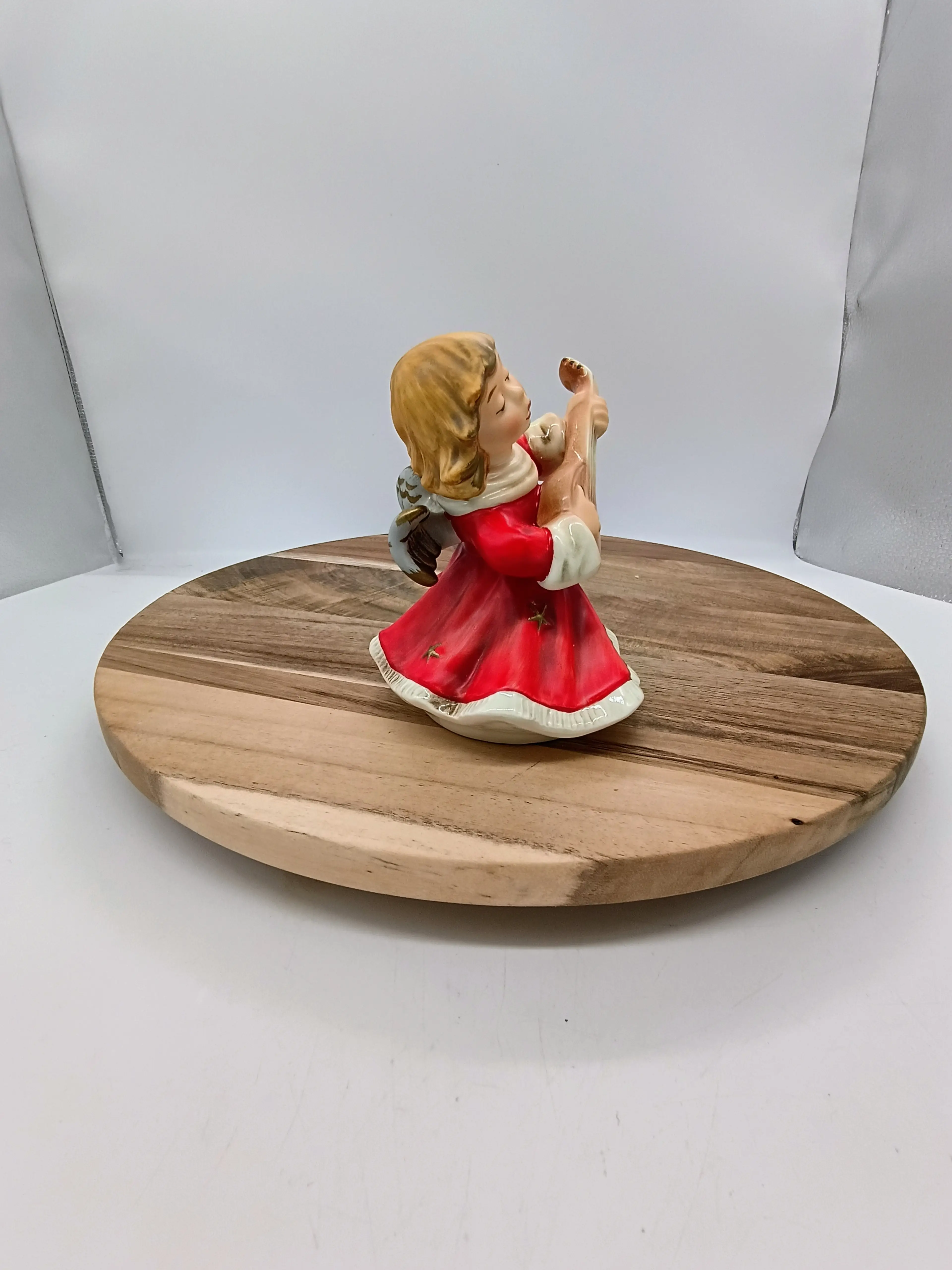 Image 2 of 6