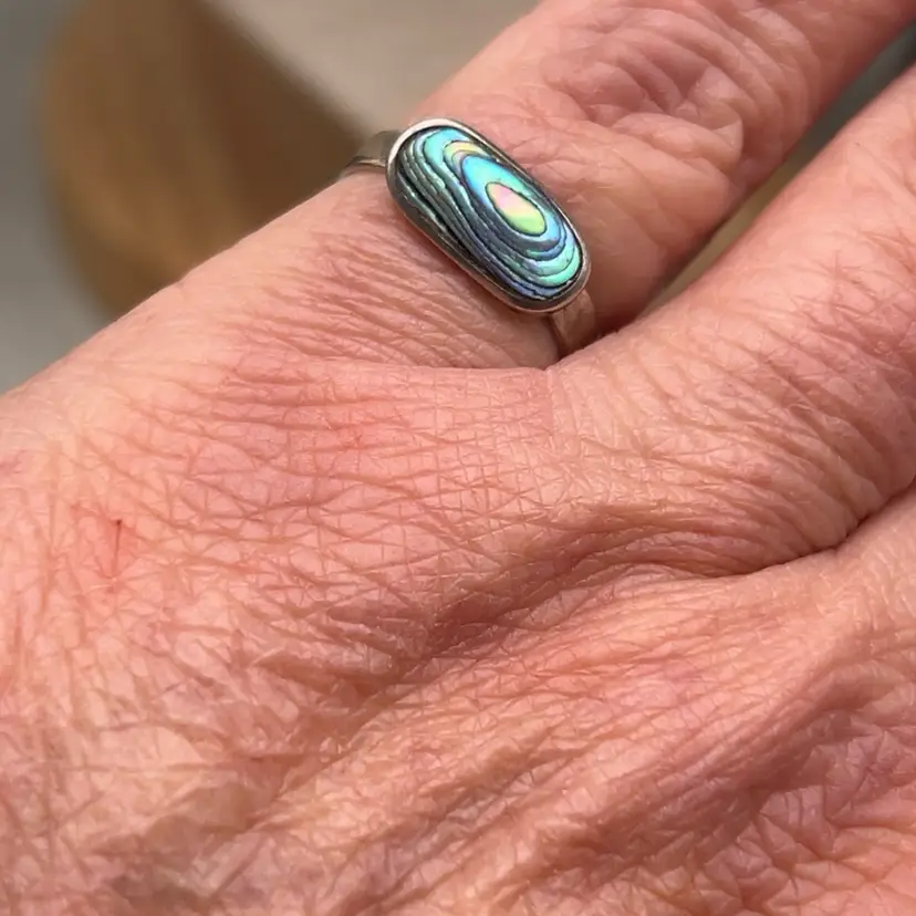 #01 Sterling Silver Abalone Shell Oval Ring Size 6 Pinky Ring 925 Signed