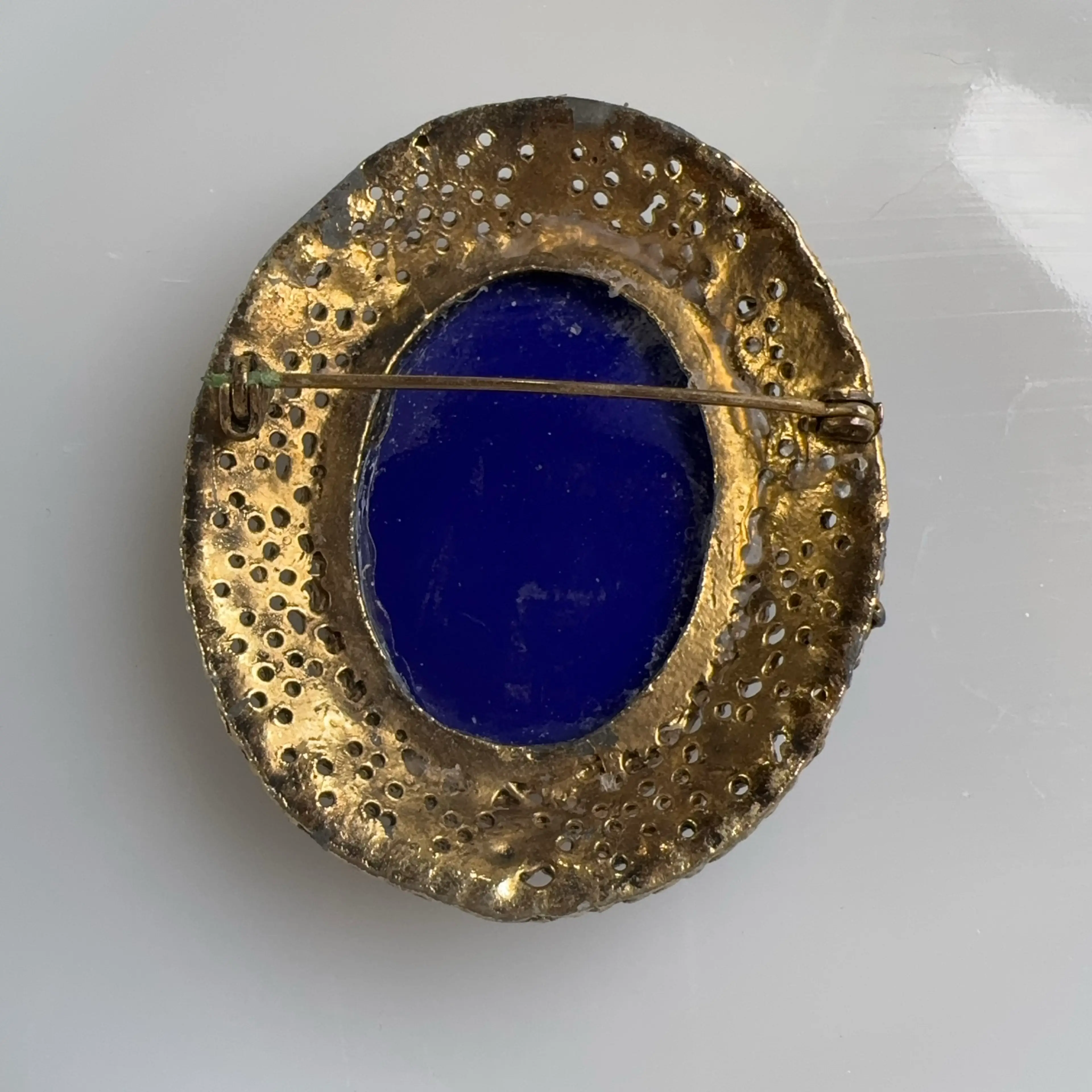 Image 2 of 2