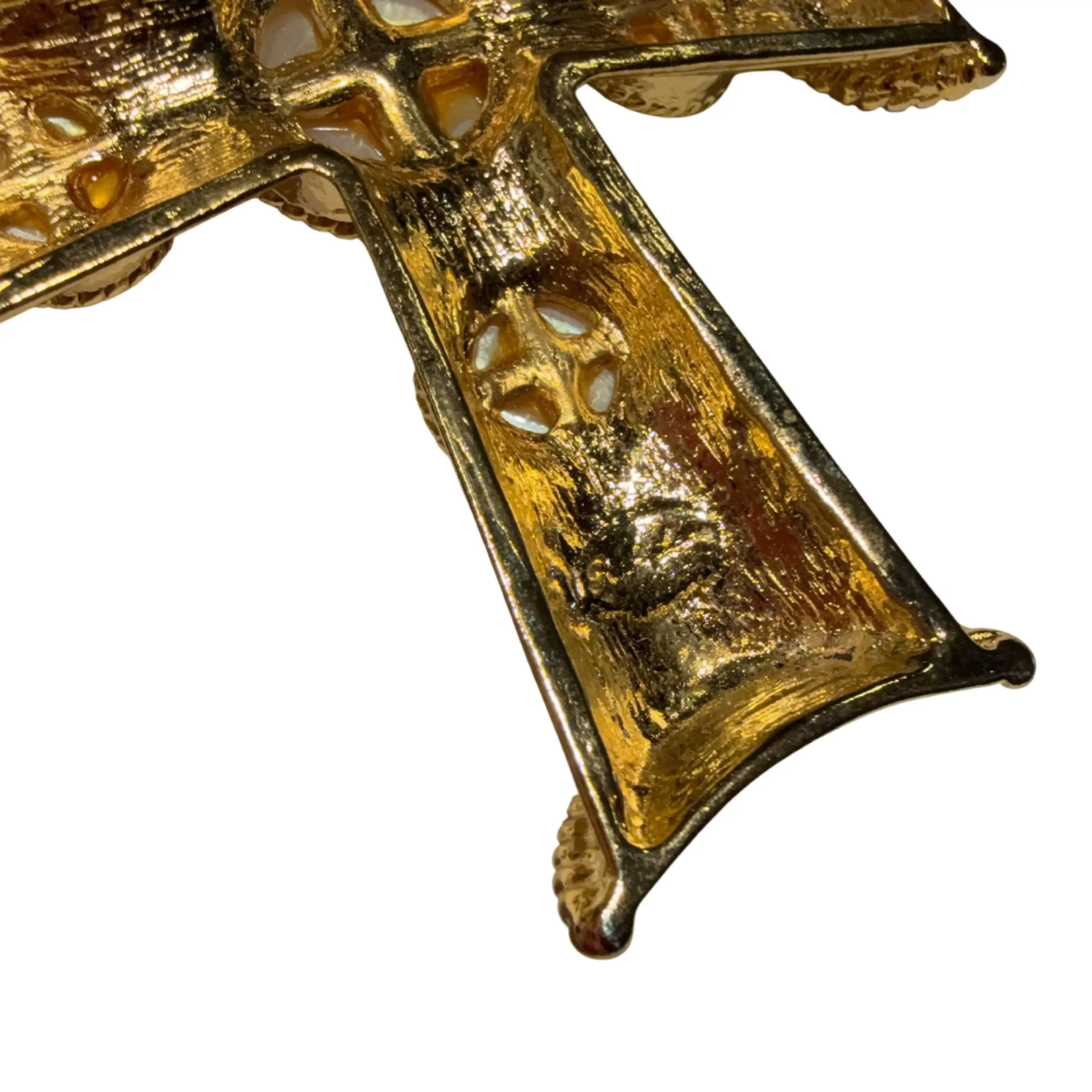 Image 4 of 4