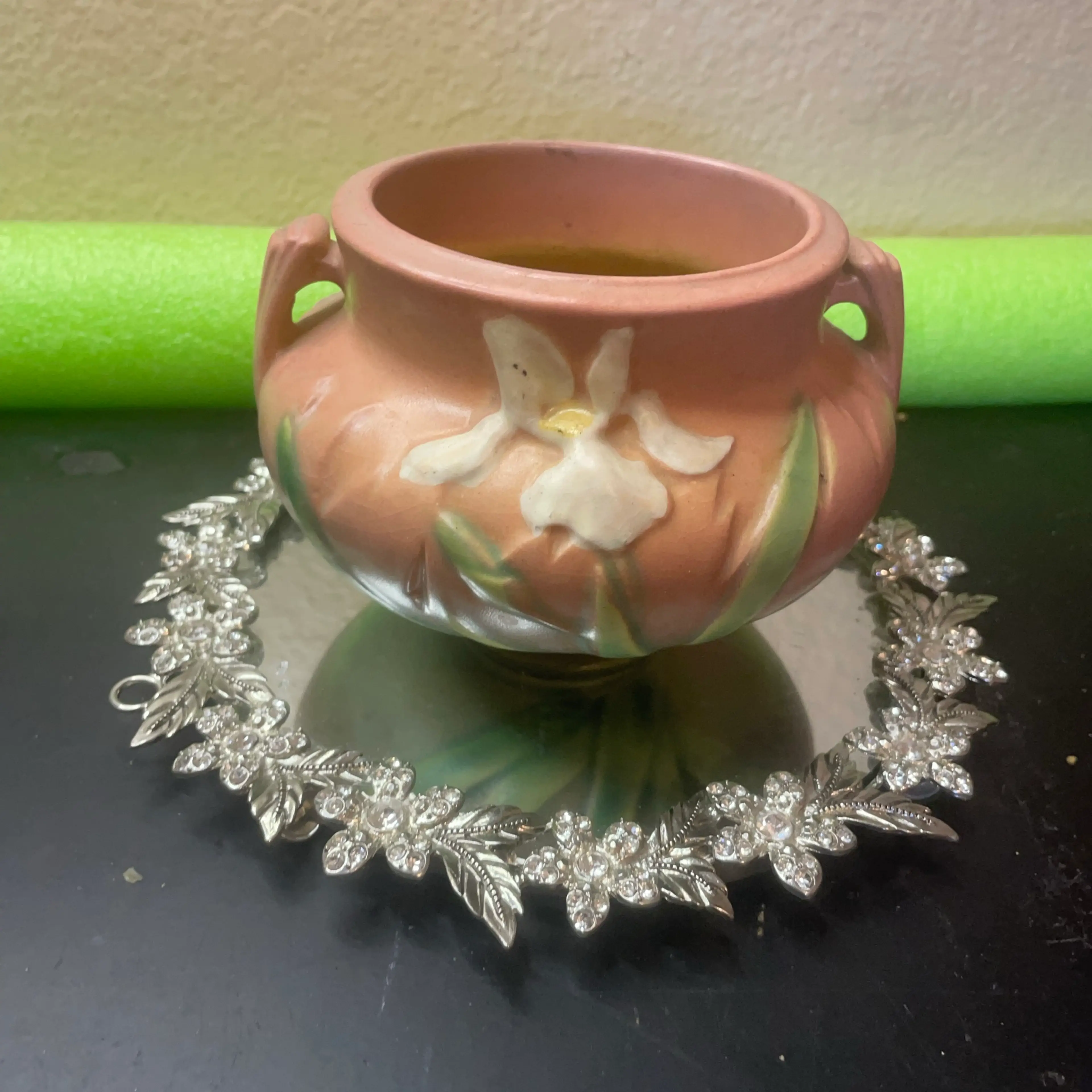 Image 2 of 6