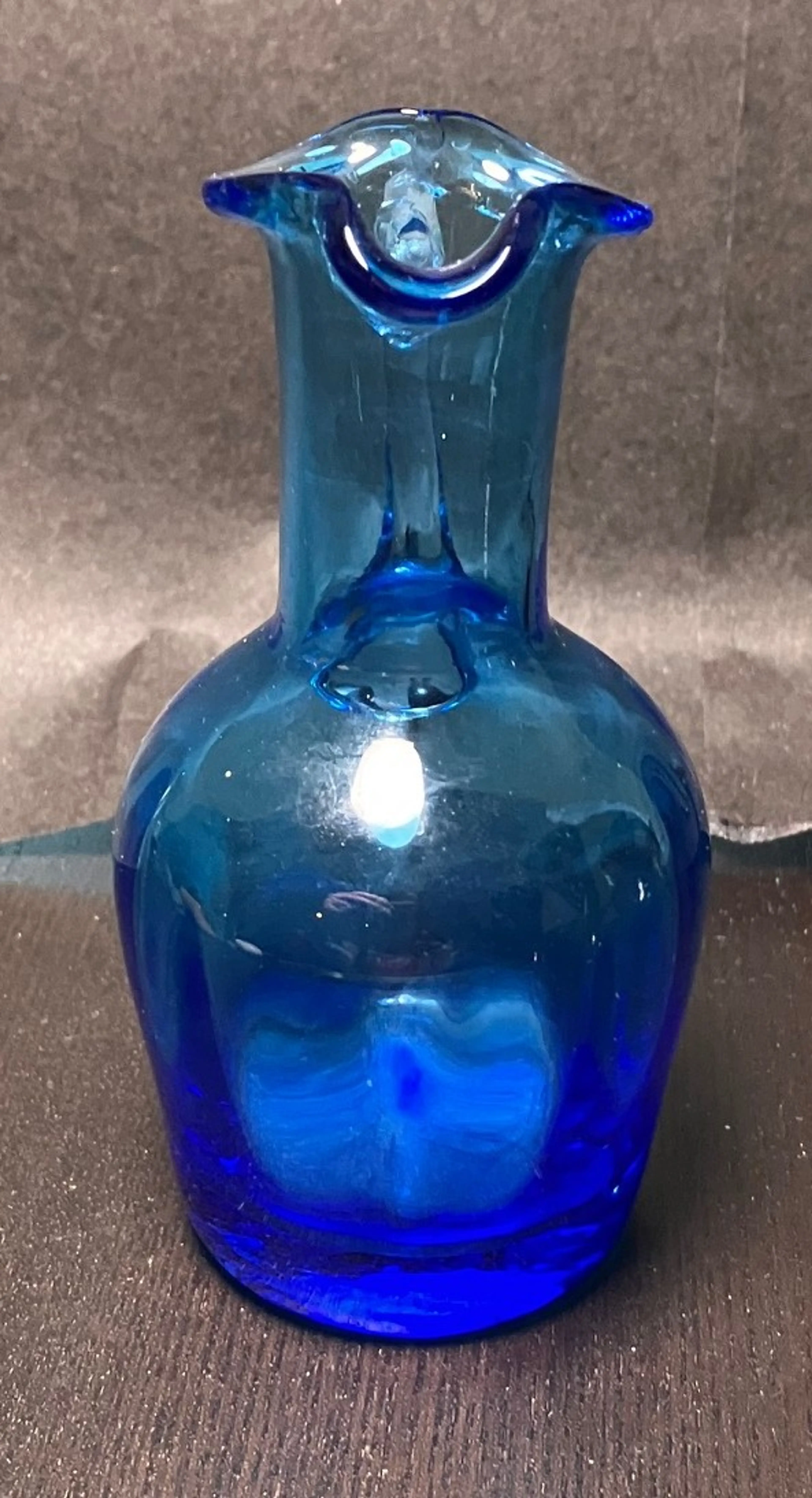 Image 4 of 6