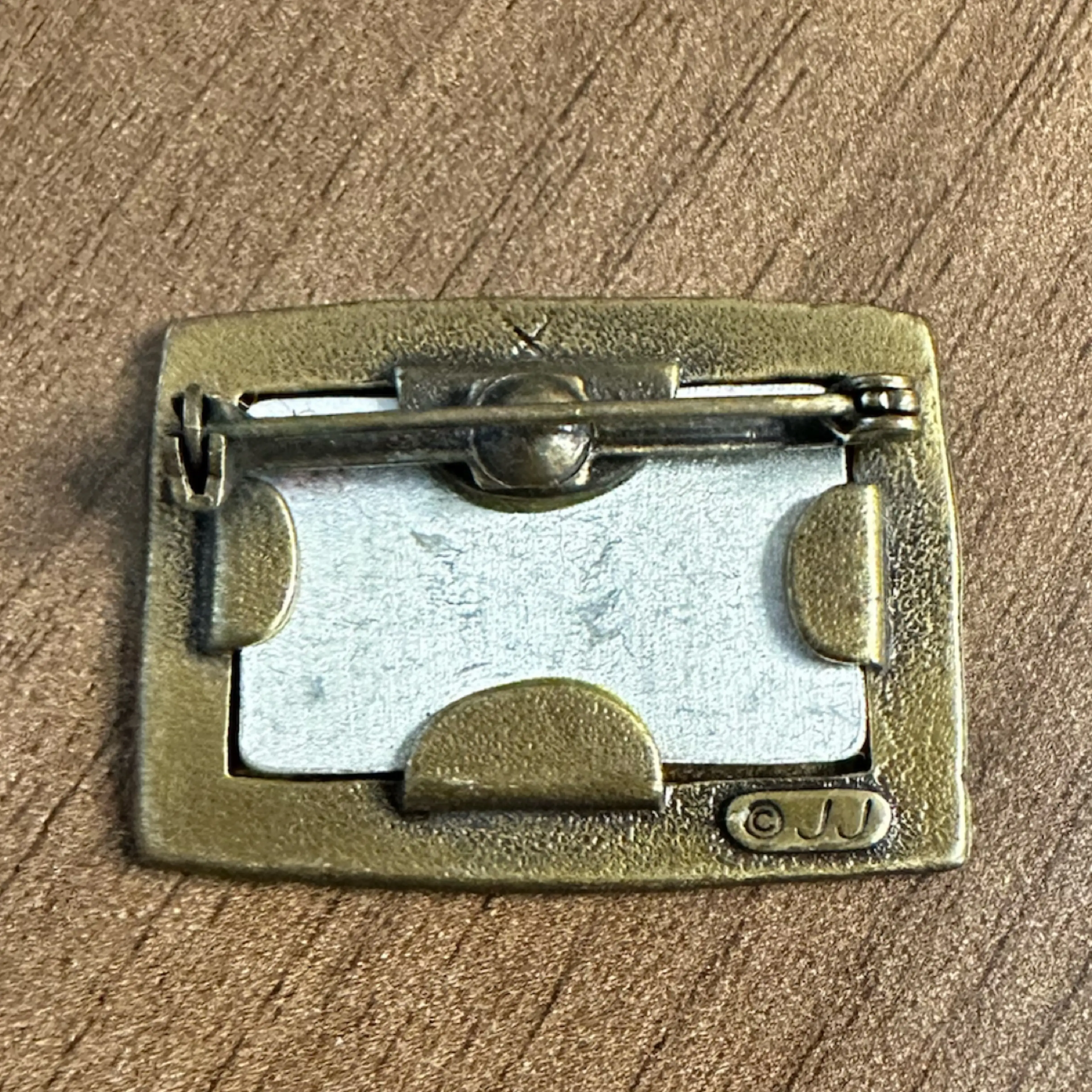 Image 2 of 2