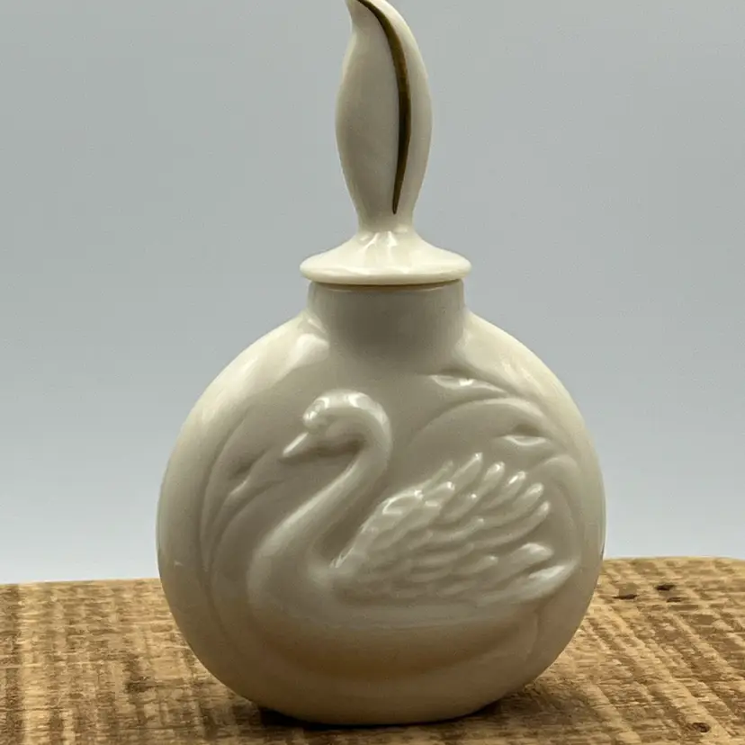 Lenox Swan Perfume Bottle