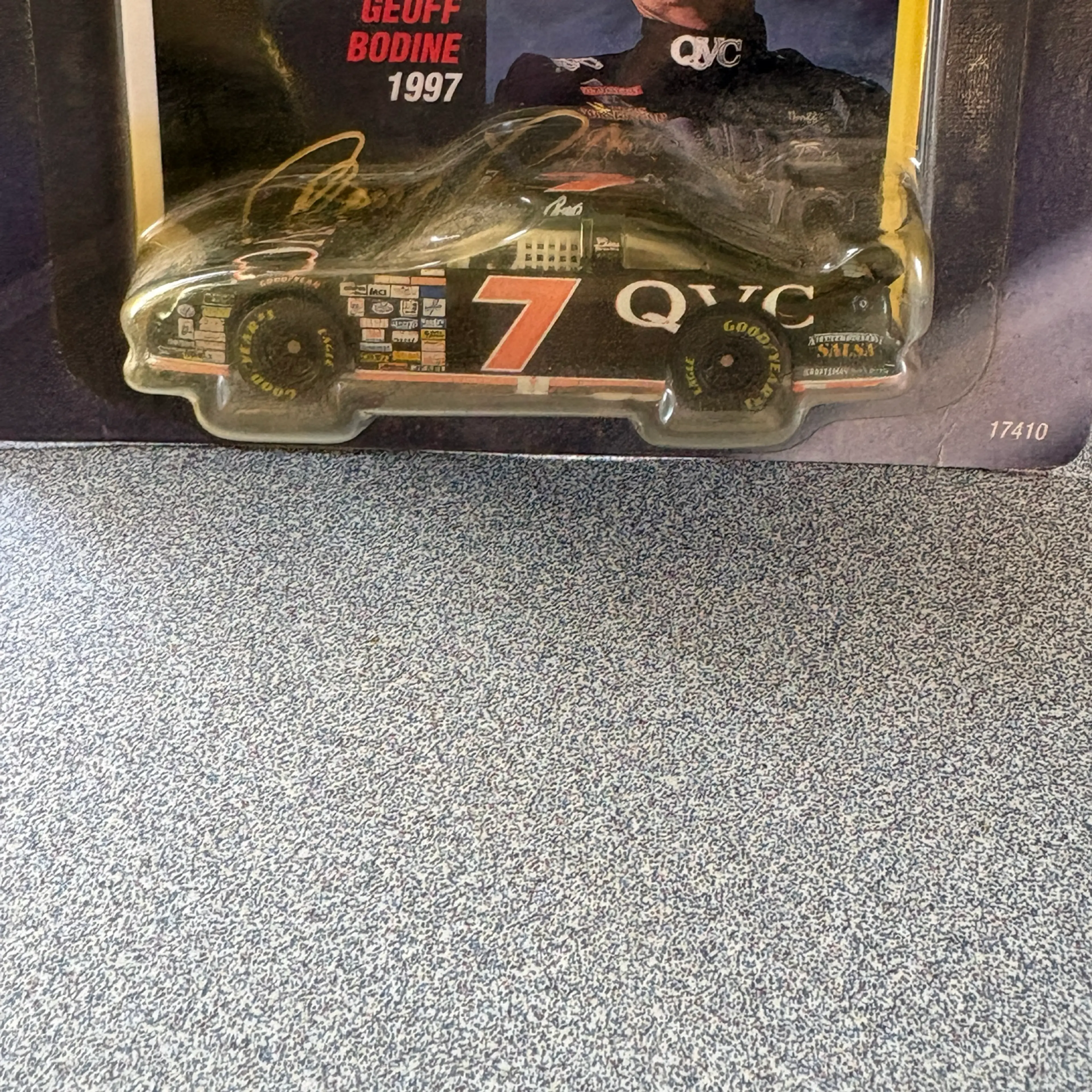 Image 4 of 10
