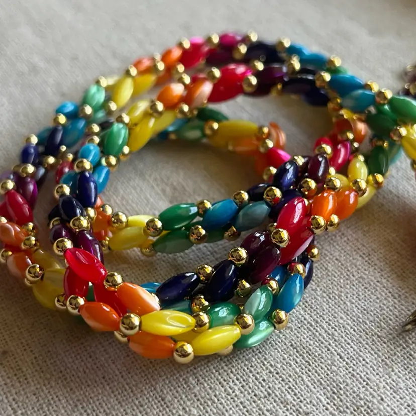 Vintage Rainbow Mother Of Pearl Necklace - 22”
