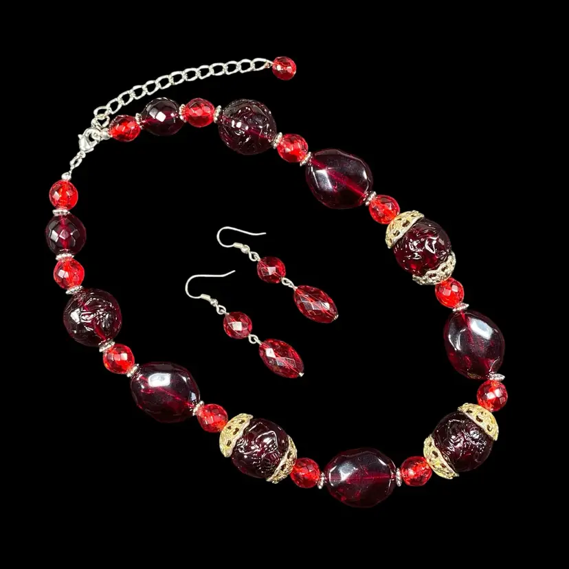 Chunky Red Beaded Necklace Earrings Set #01